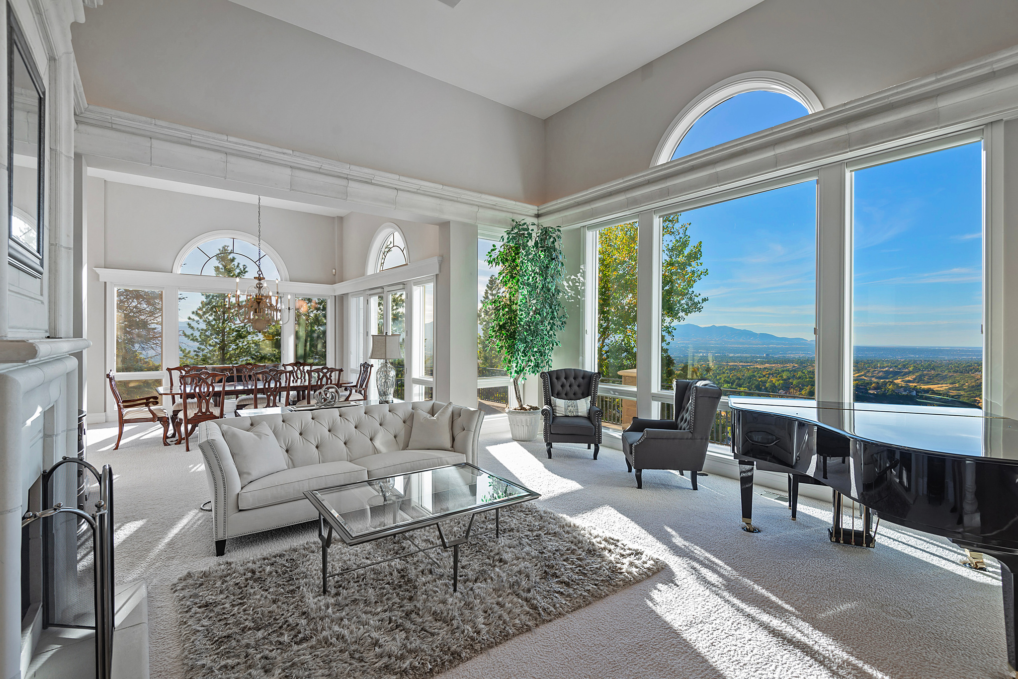 3222 E EAGLE VIEW CIR