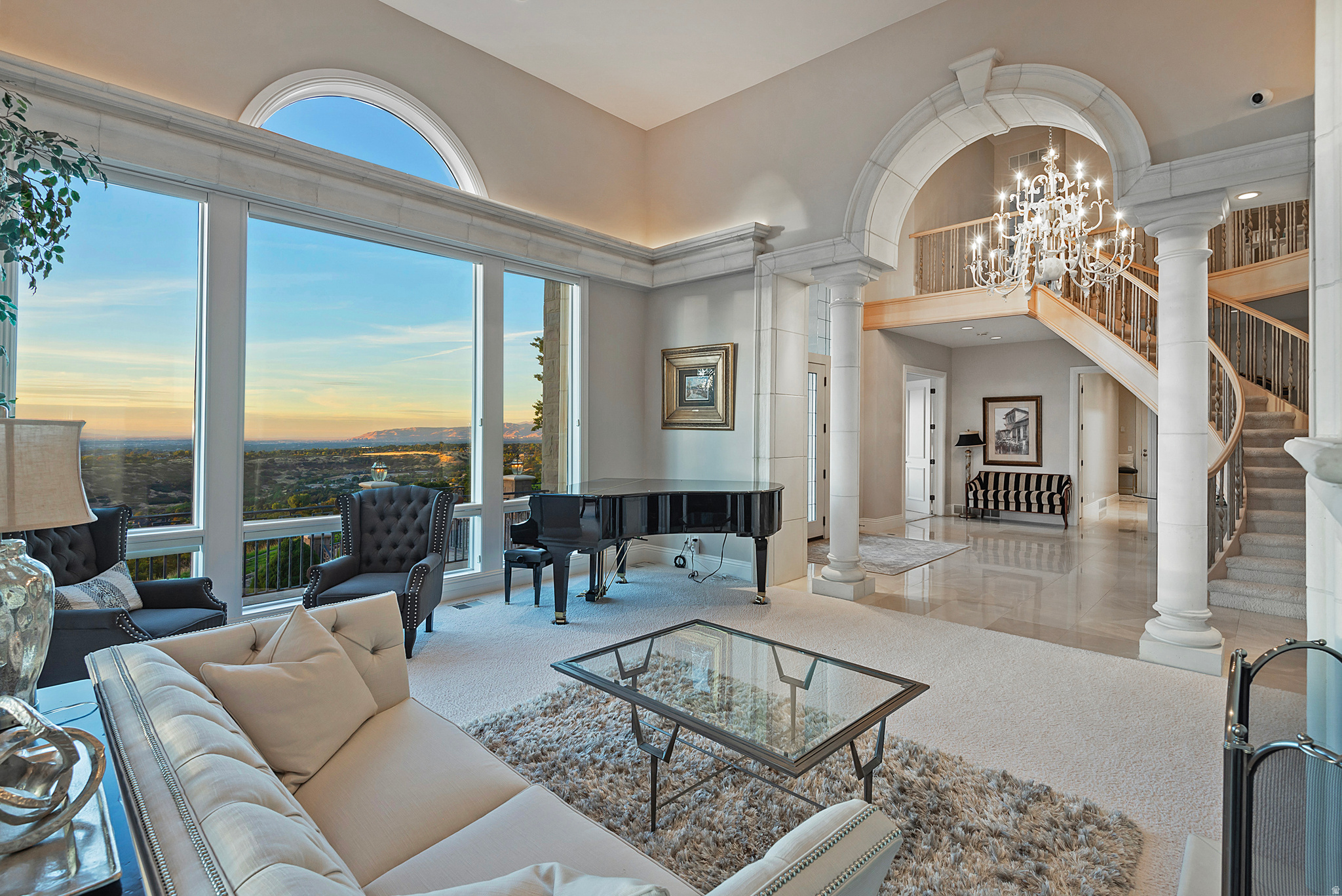 3222 E EAGLE VIEW CIR