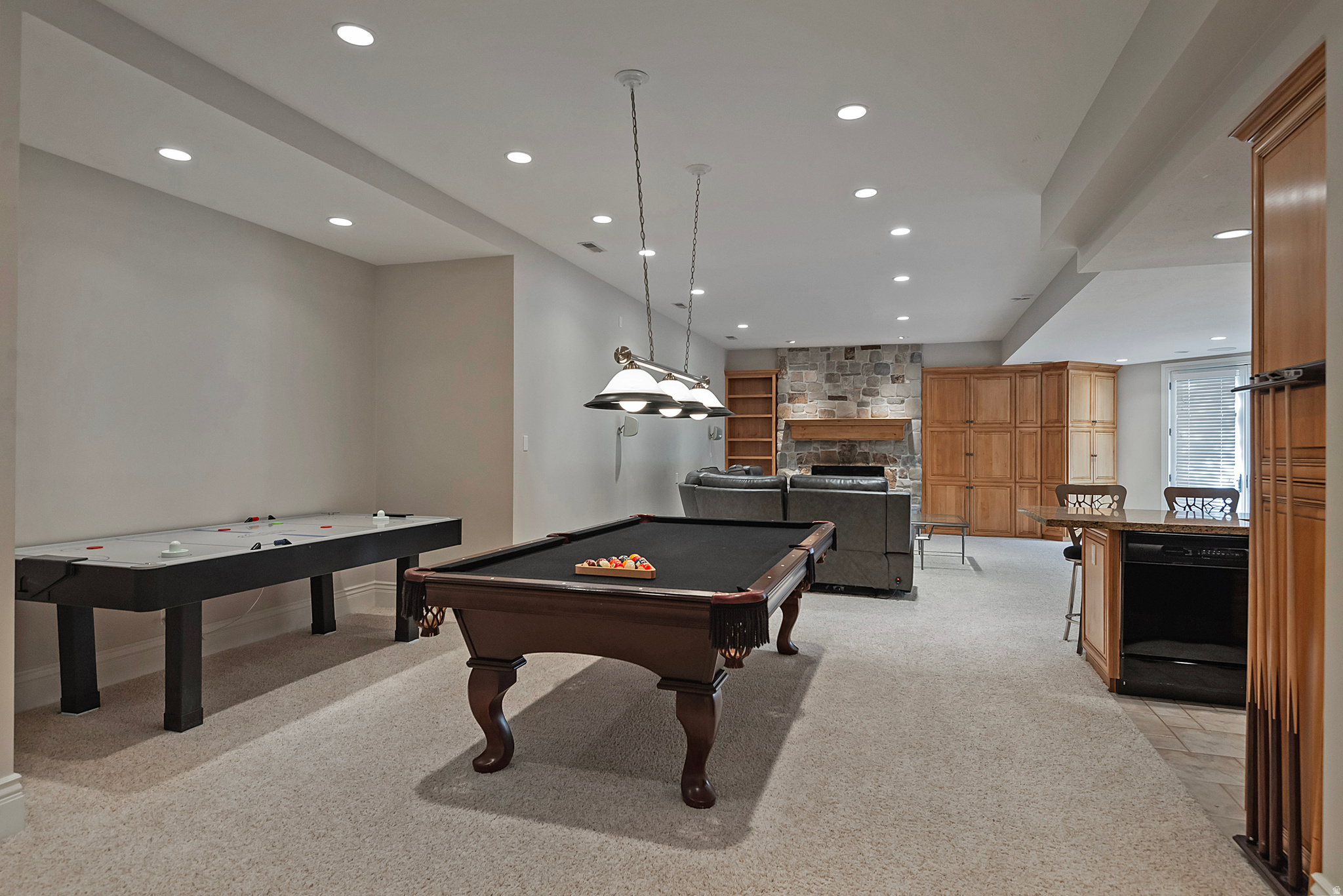 3222 E EAGLE VIEW CIR