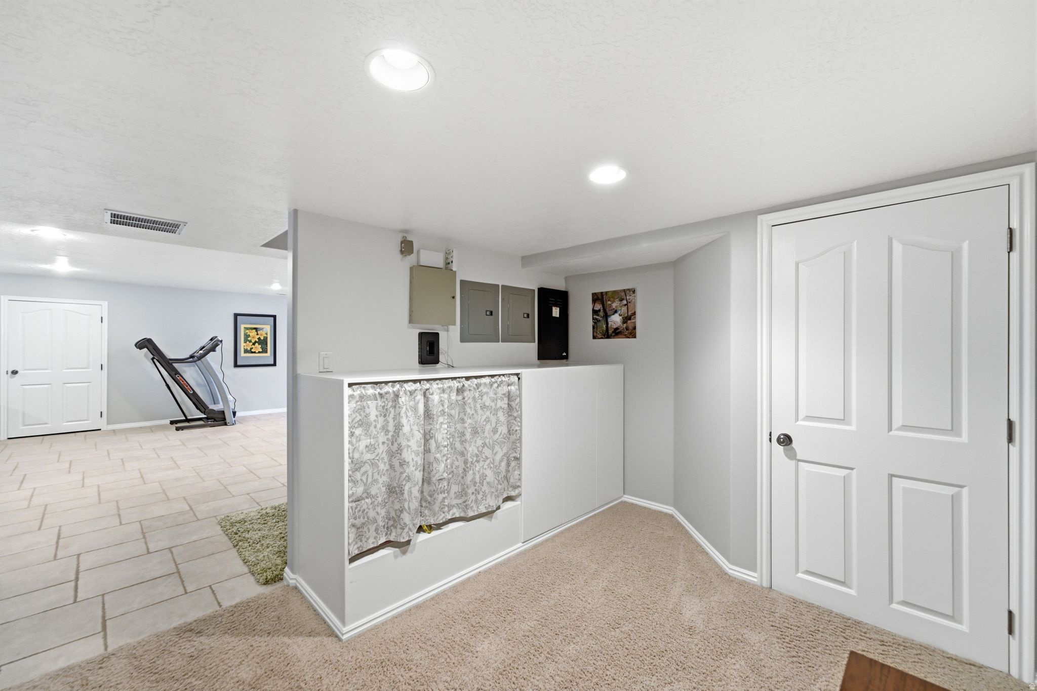 12136 S SWENSEN CIR