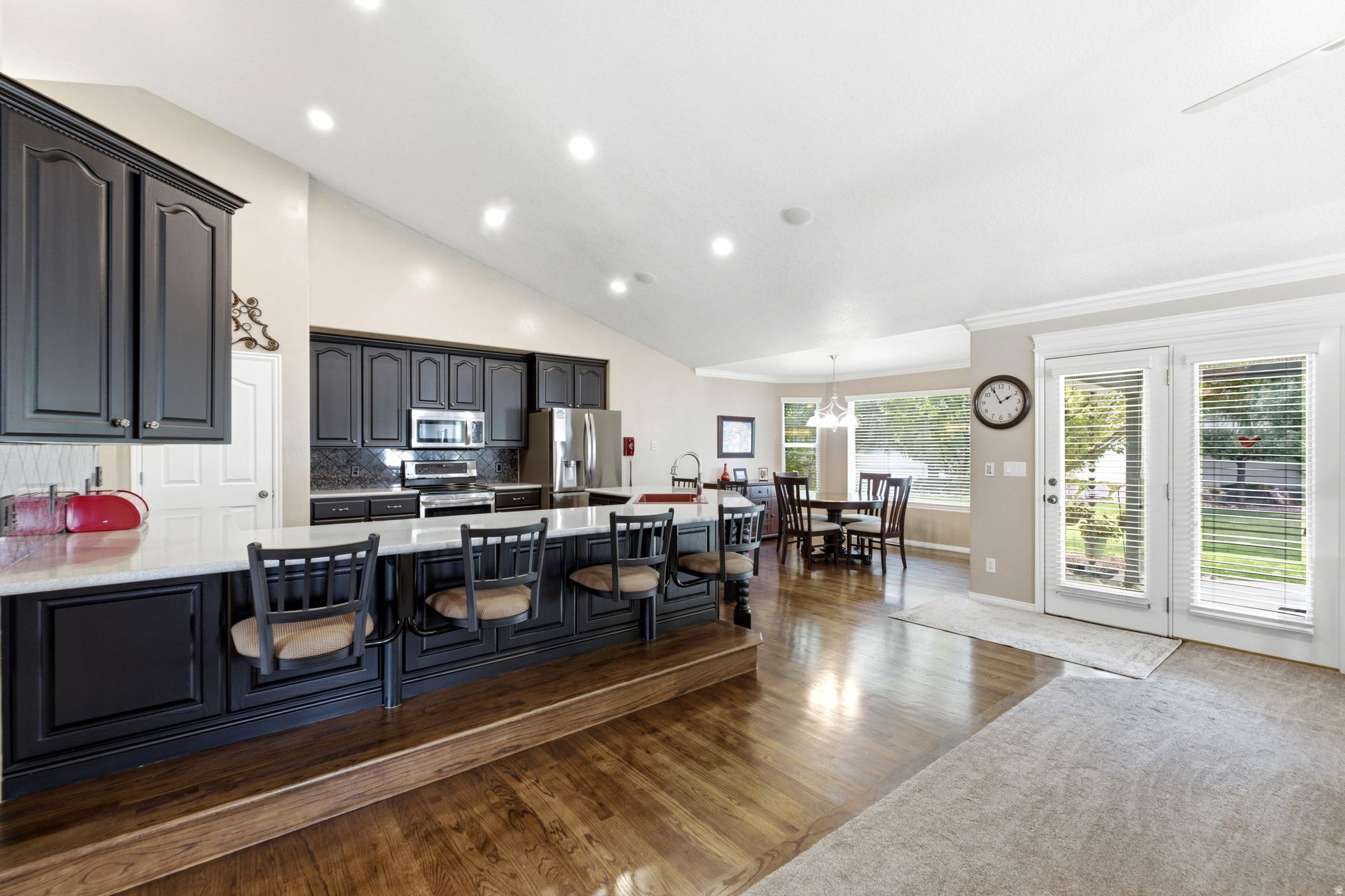 12136 S SWENSEN CIR
