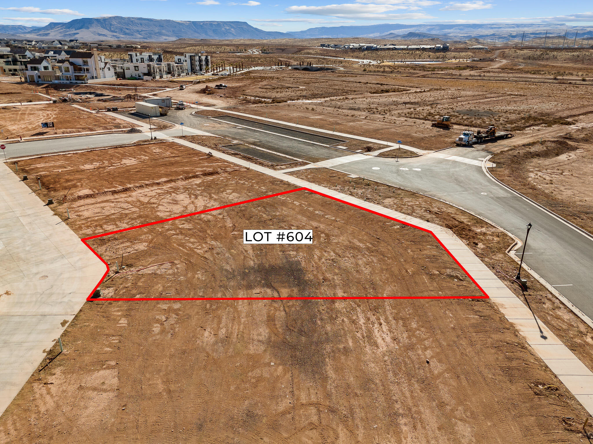 Desert Color Resort Lot 604