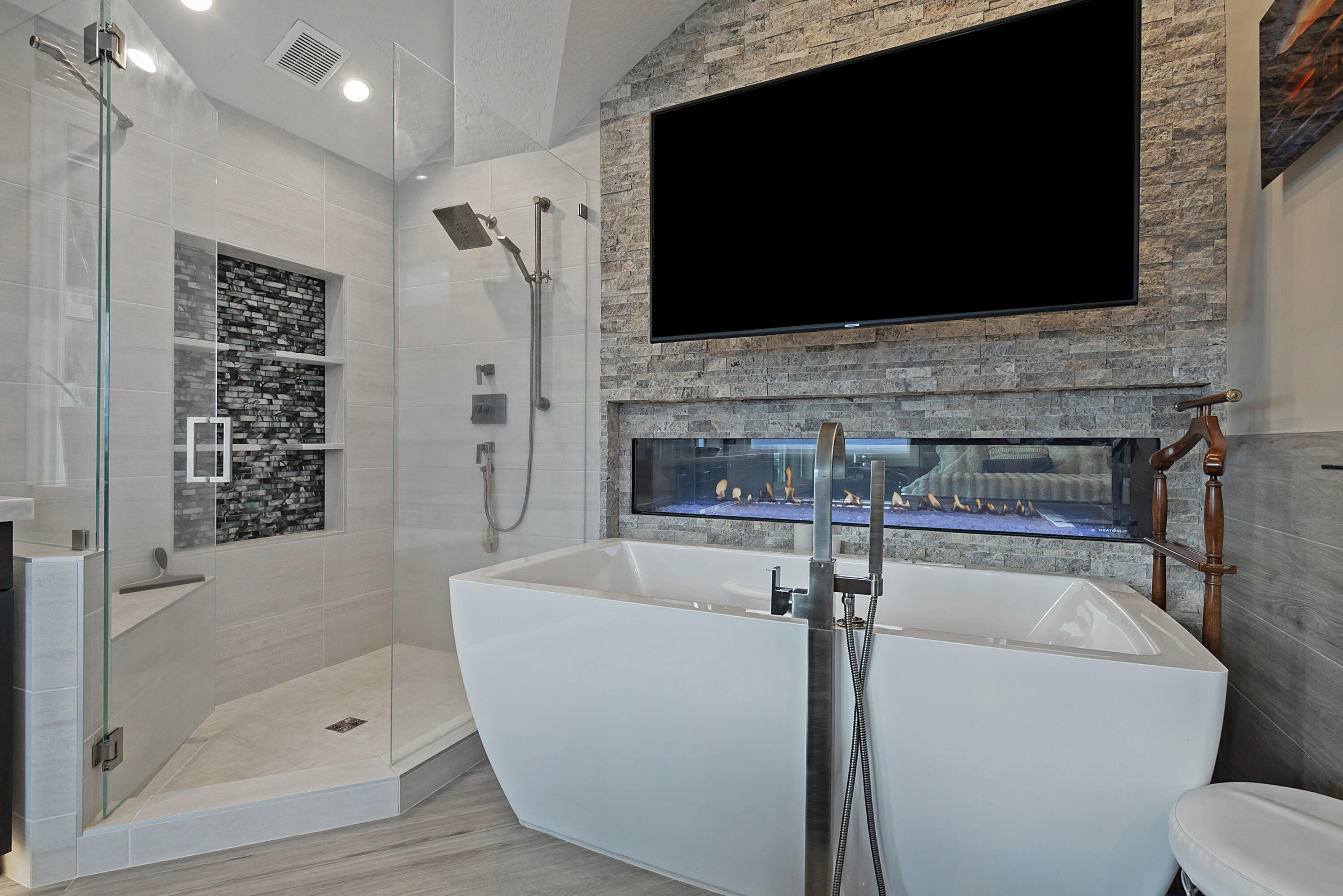 2373 E Bear Hills CIR