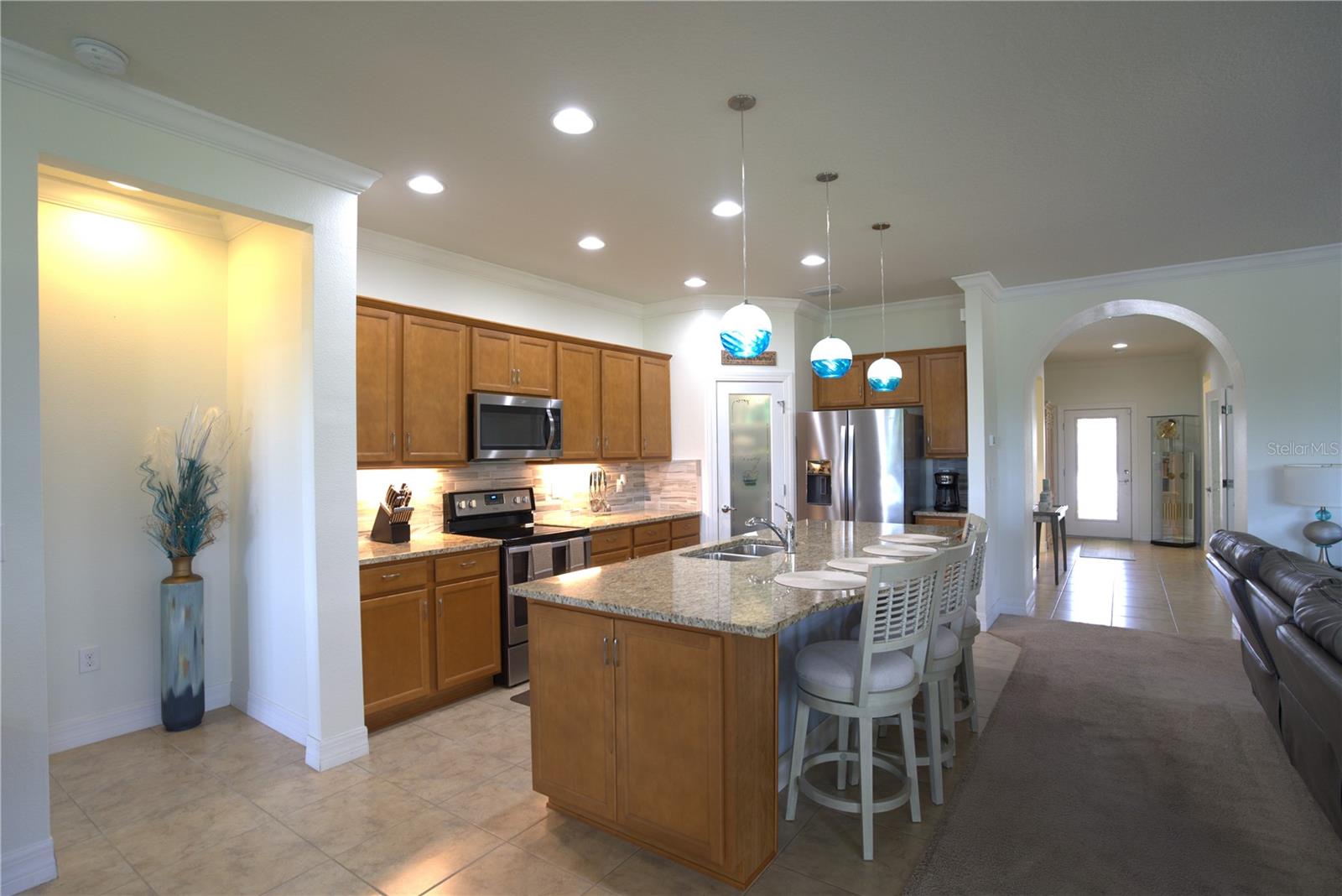 6342 KENAVA LOOP