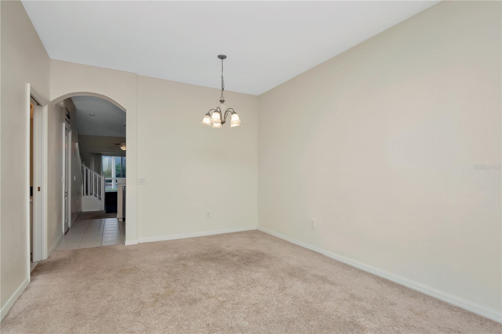 13026 KINGS CROSSING DR