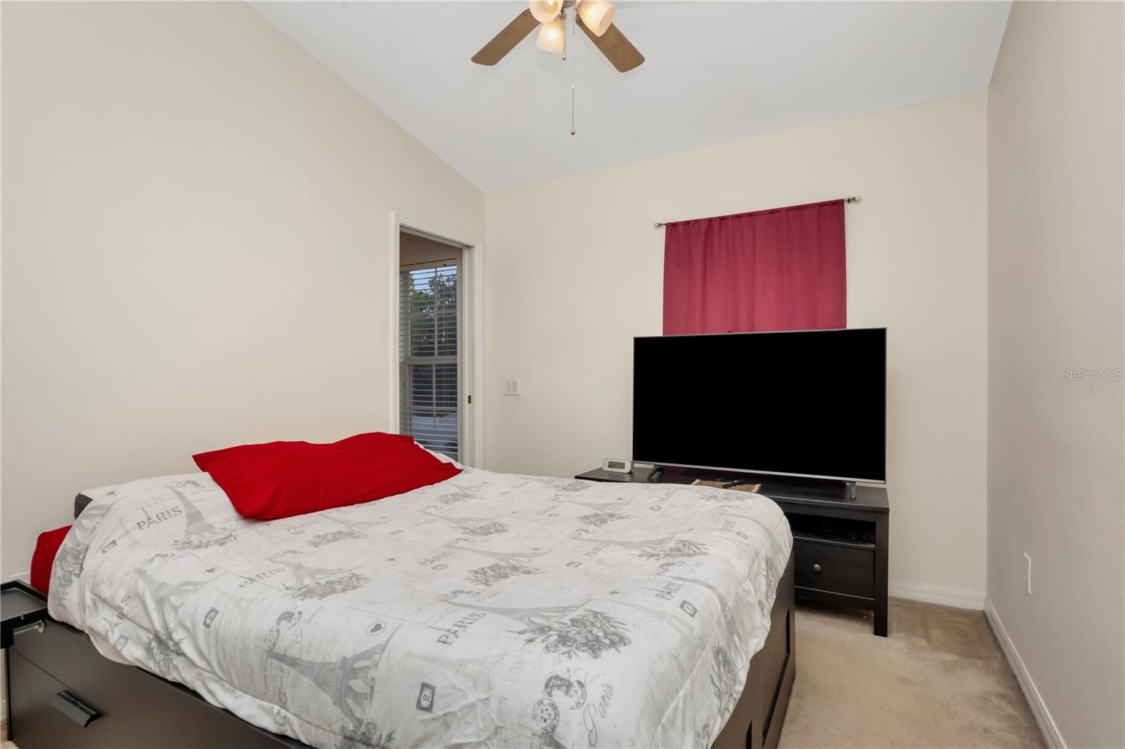 13026 KINGS CROSSING DR