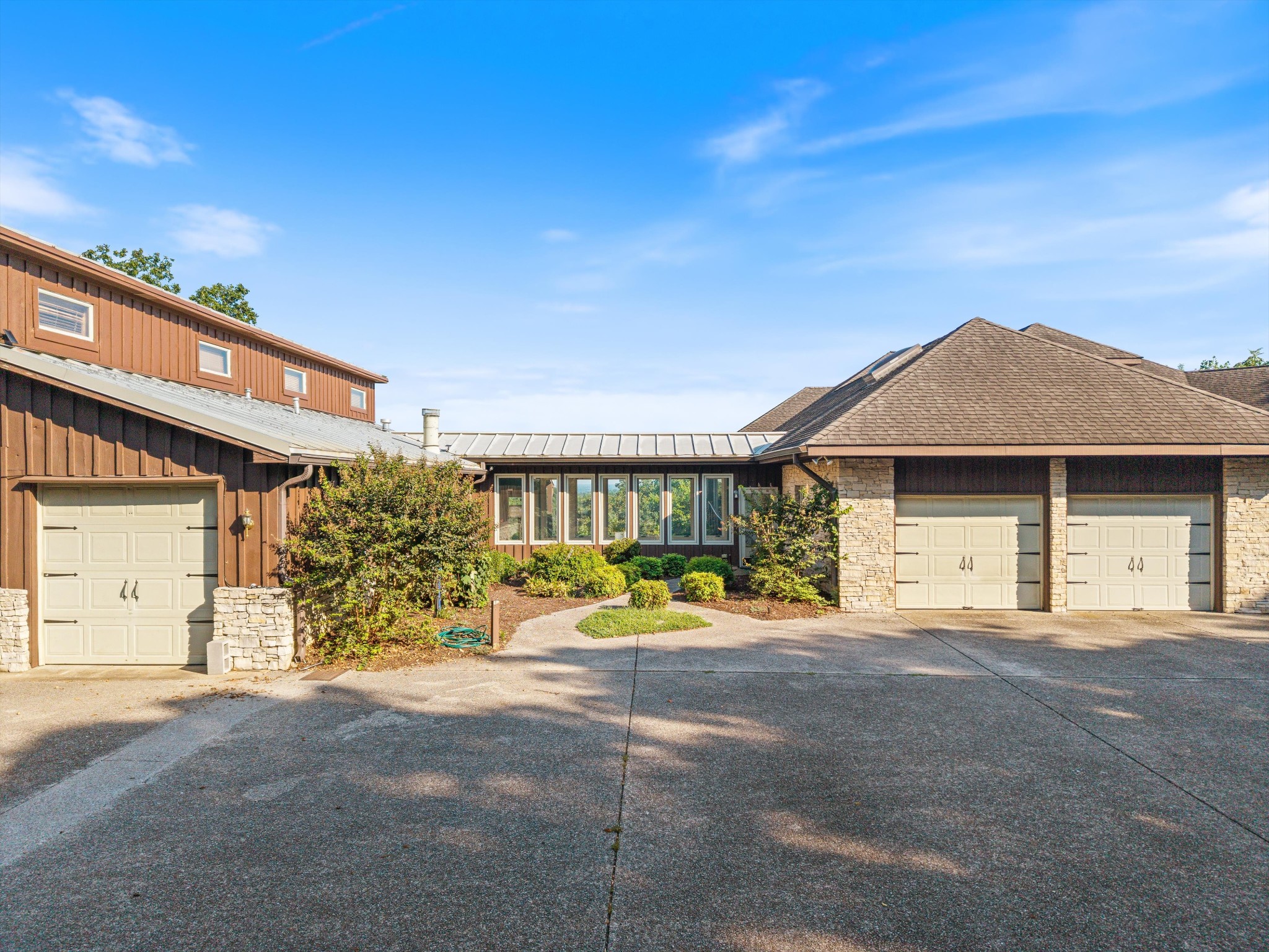 5495 Brick Church Pike