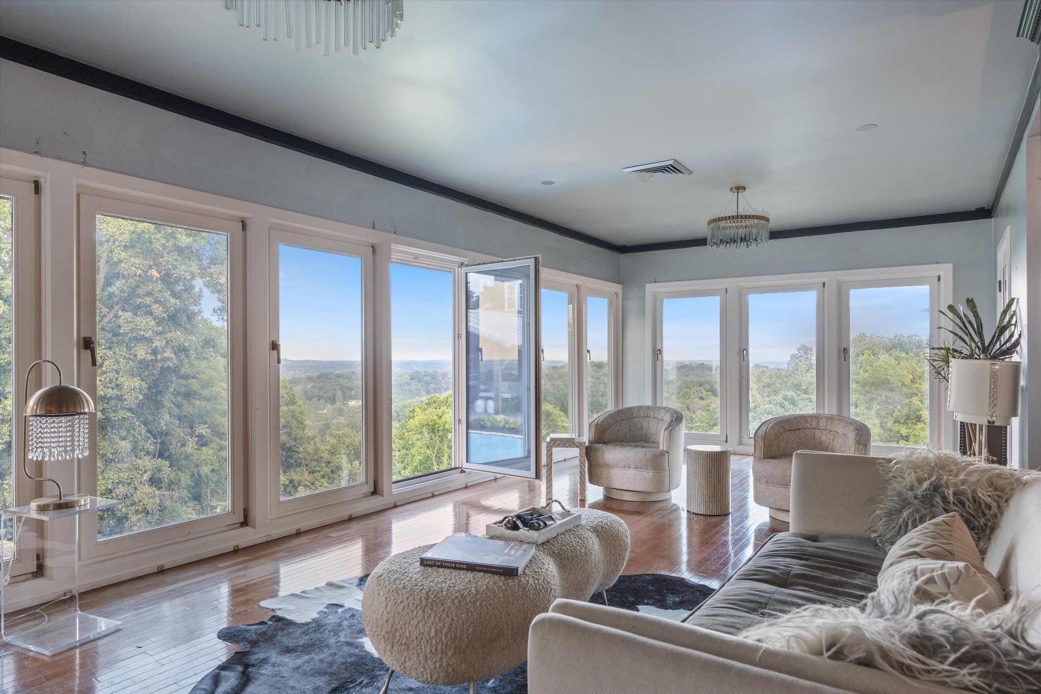 5495 Brick Church Pike