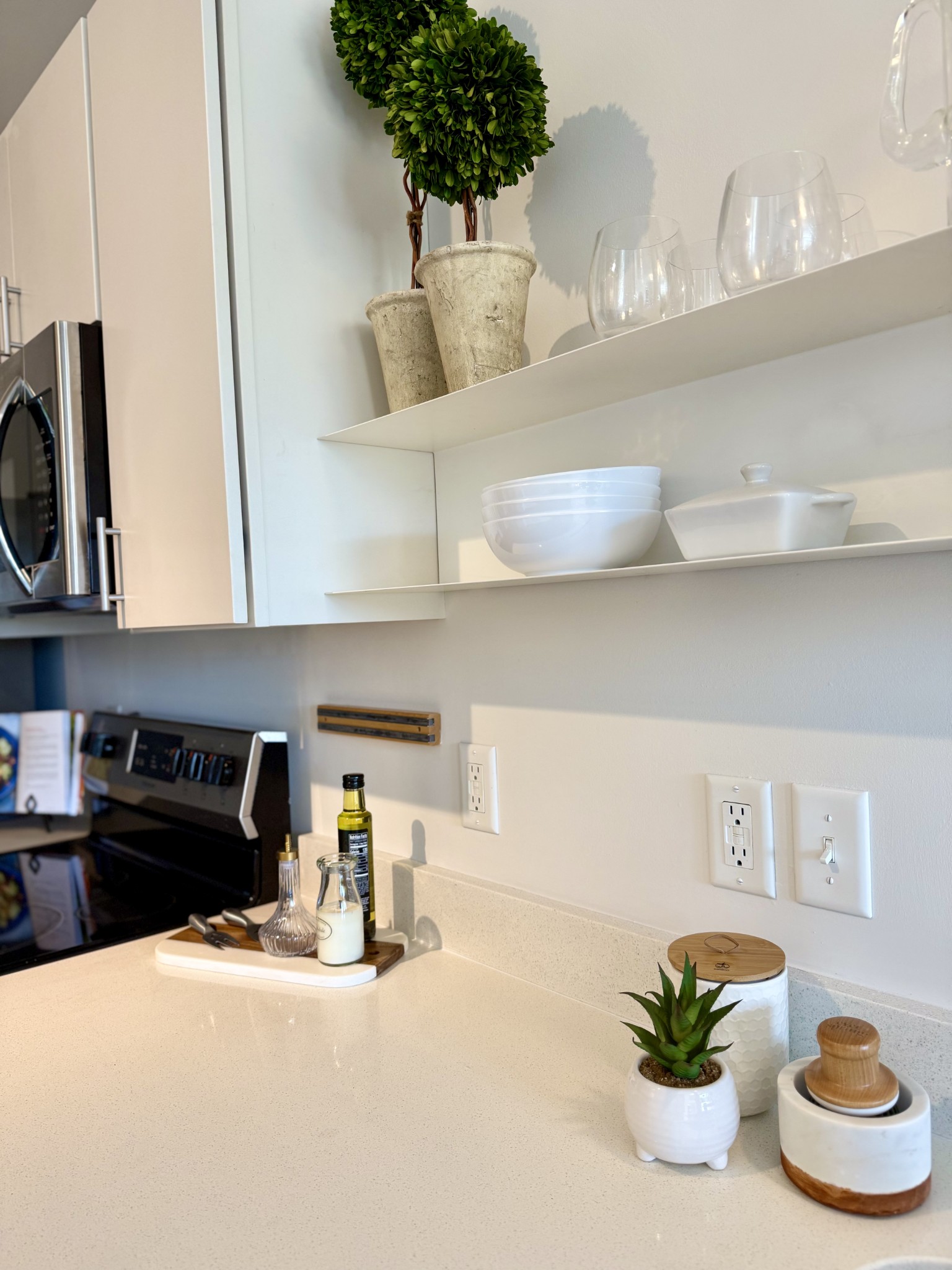 1900 12th Ave, S Unit: 420