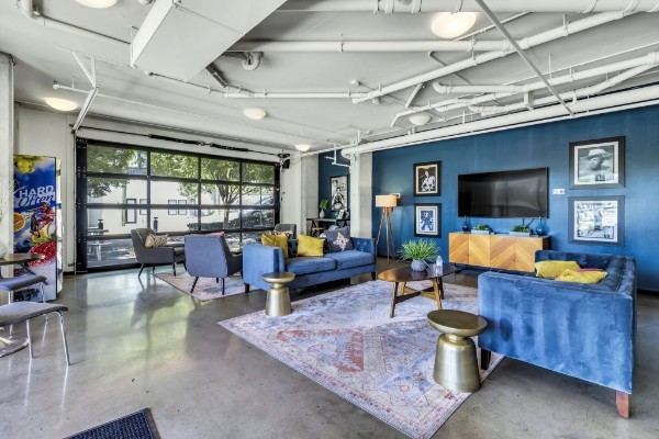 1900 12th Ave, S Unit: 420