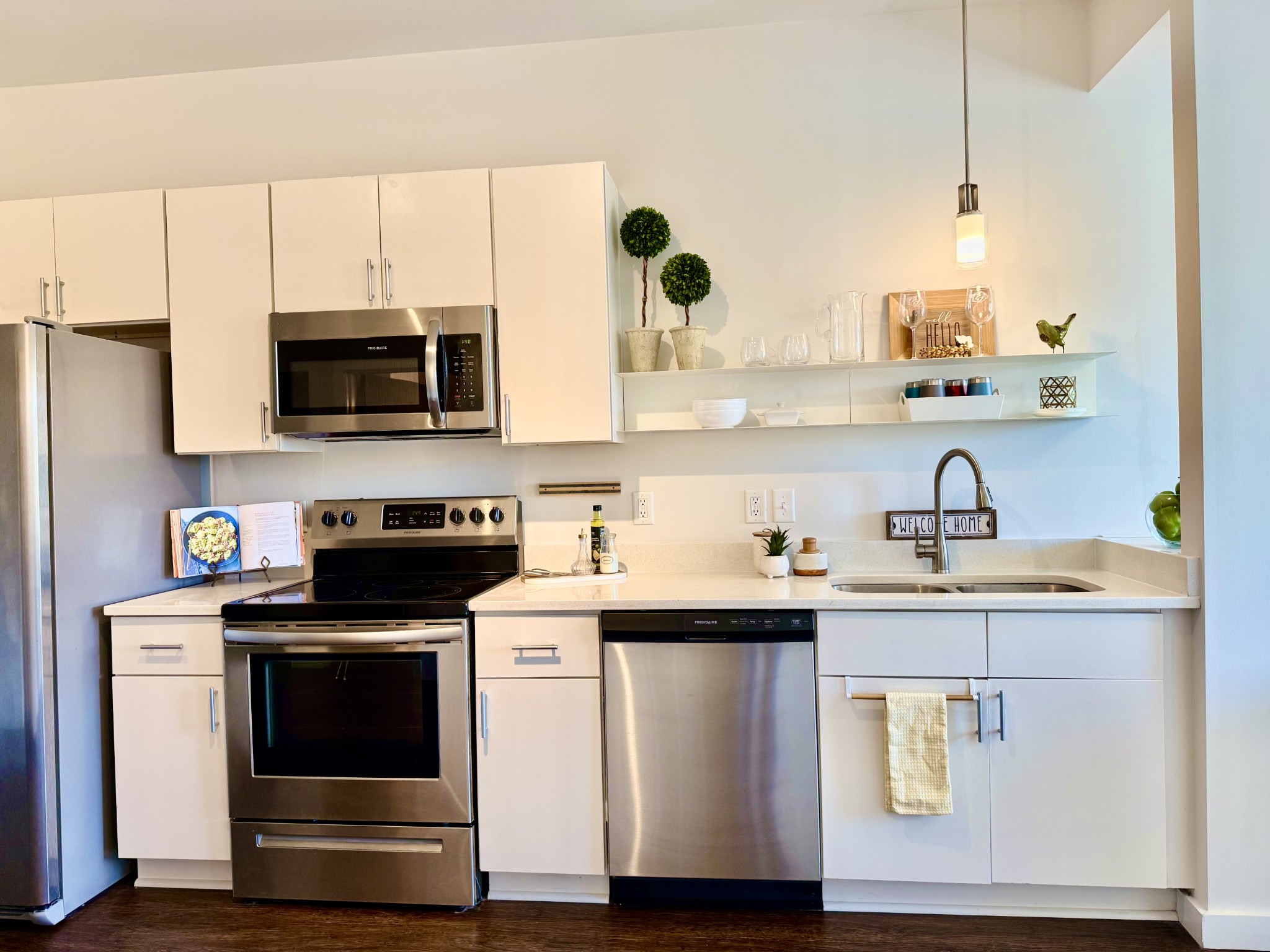 1900 12th Ave, S Unit: 420