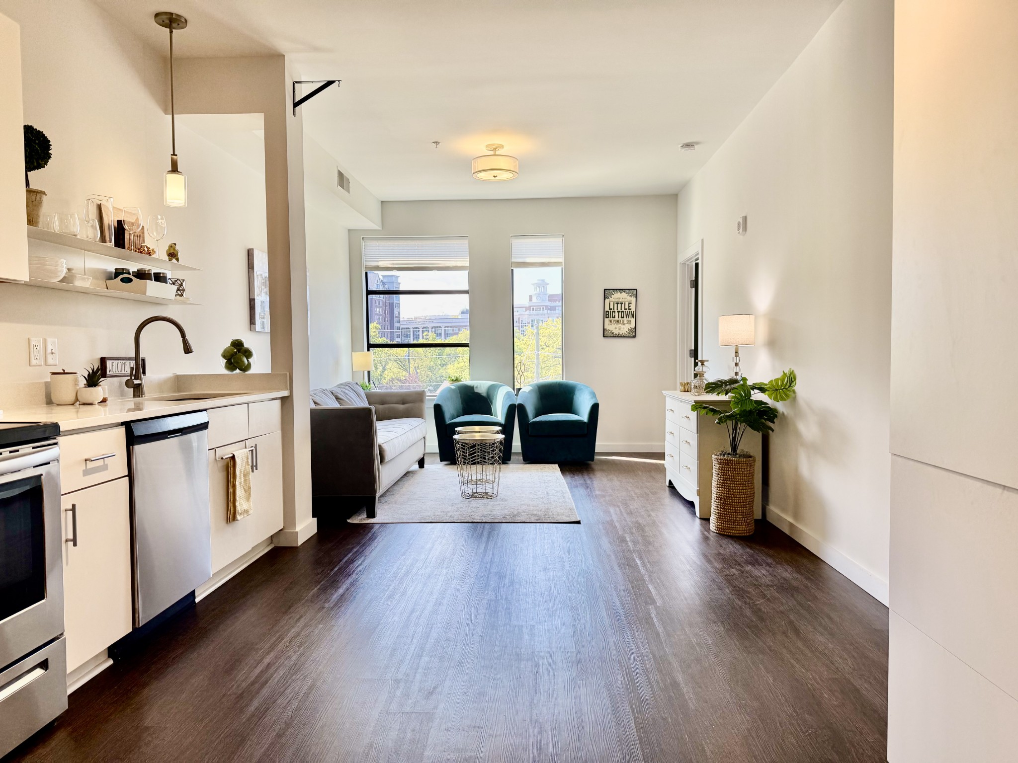 1900 12th Ave, S Unit: 420