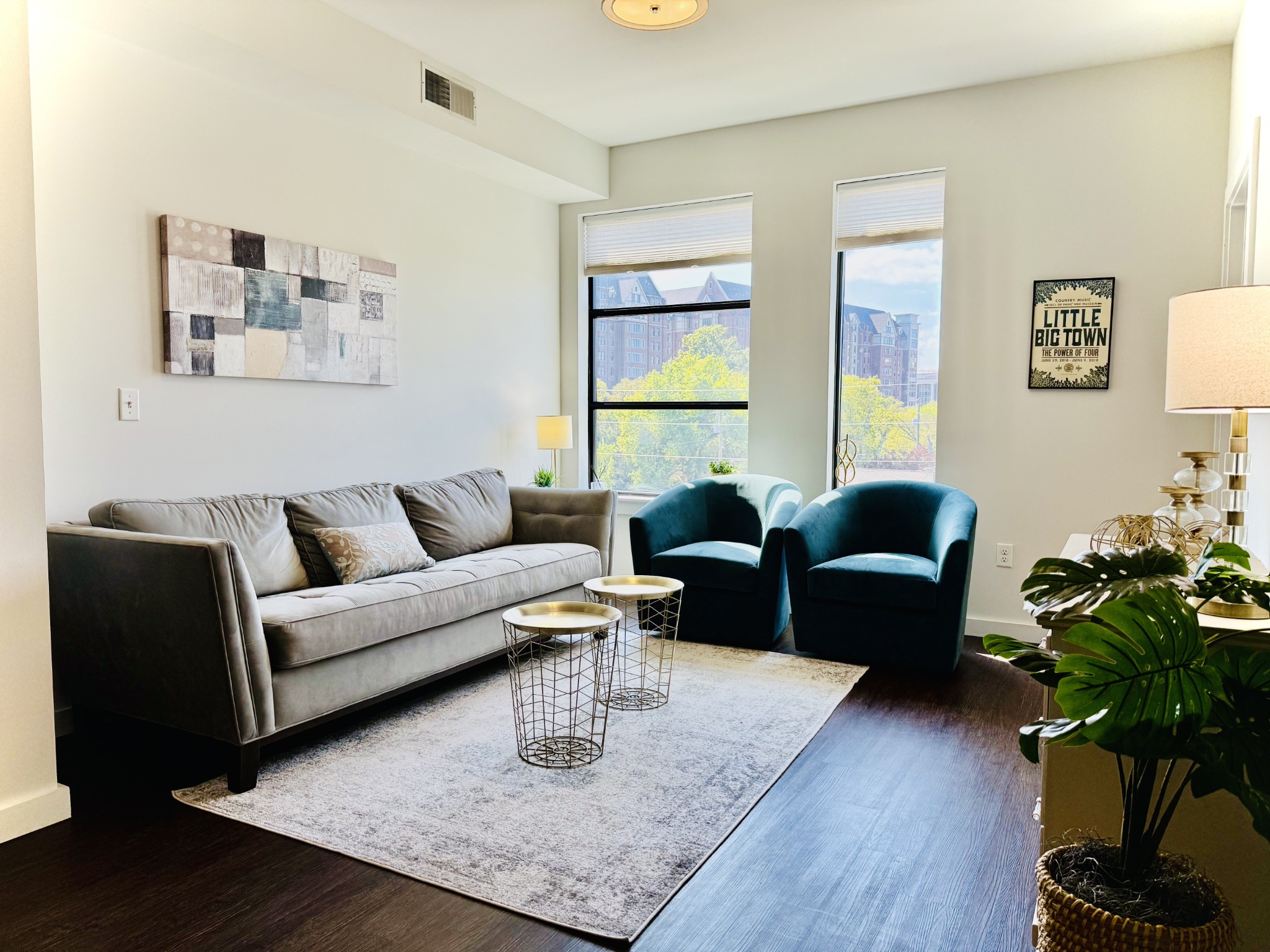 1900 12th Ave, S Unit: 420