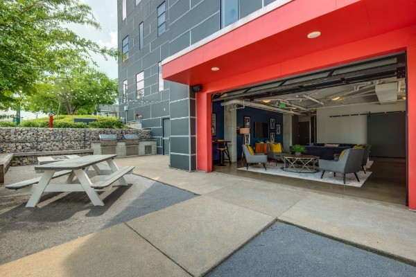 1900 12th Ave, S Unit: 420