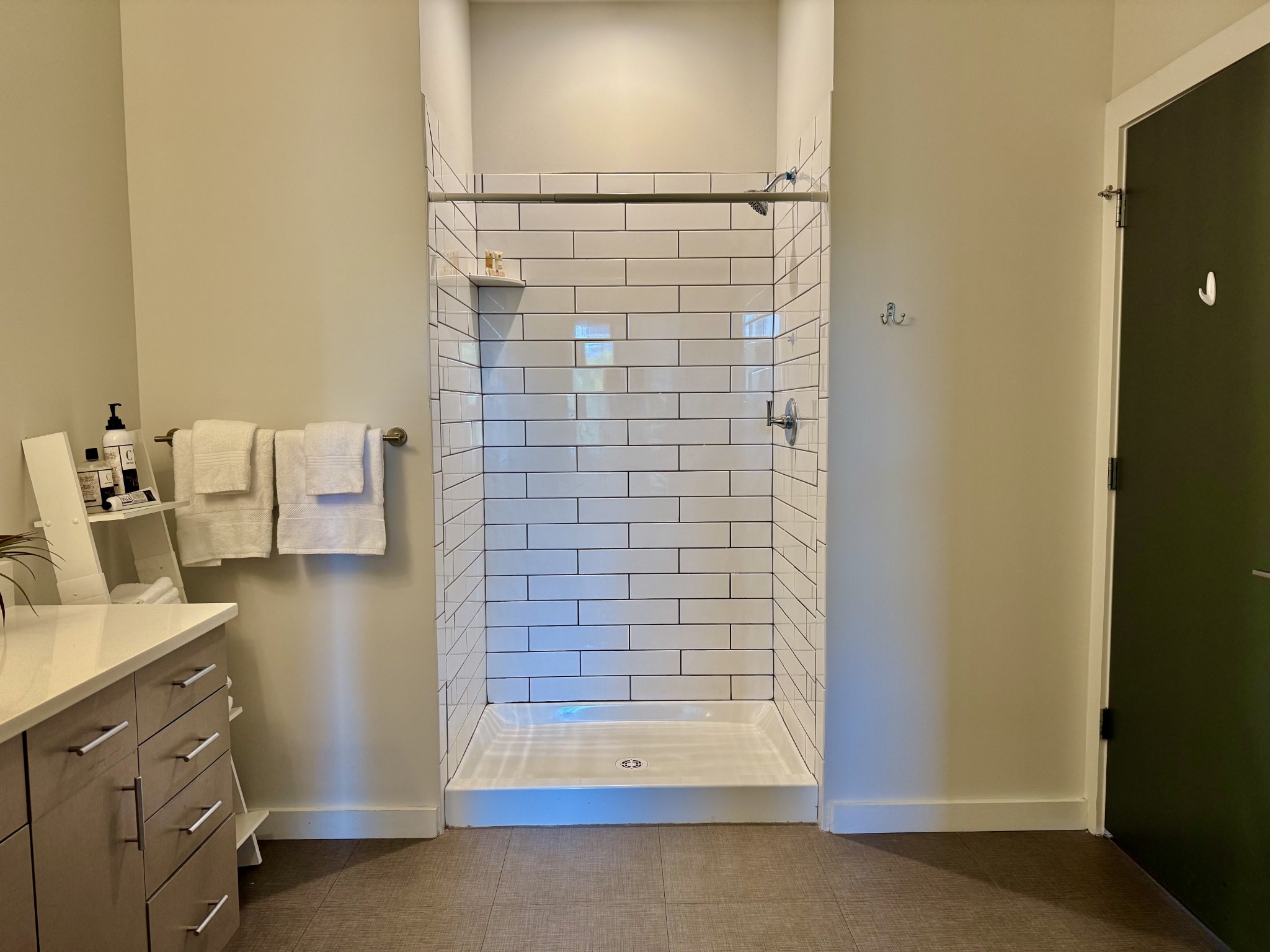 1900 12th Ave, S Unit: 420