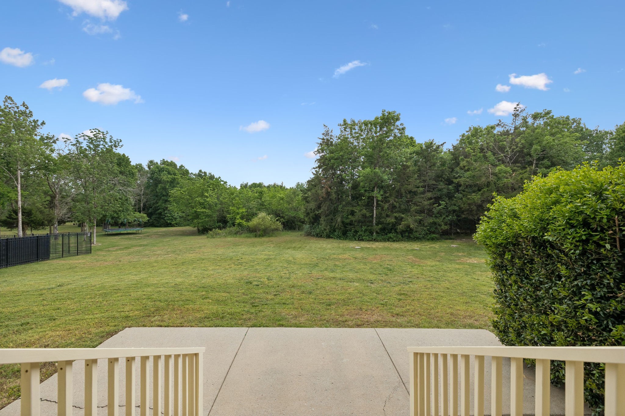 5401 Stonewood Dr