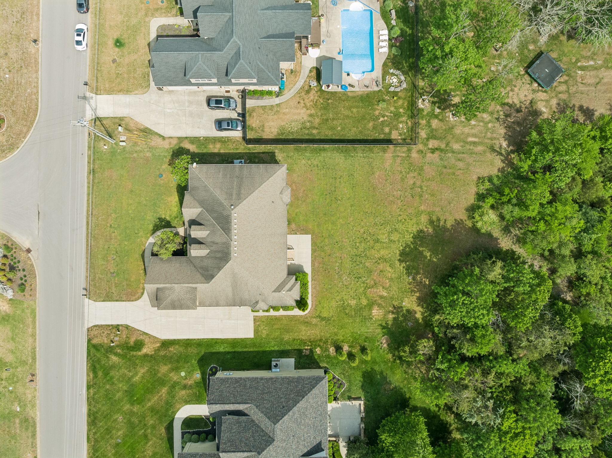 5401 Stonewood Dr