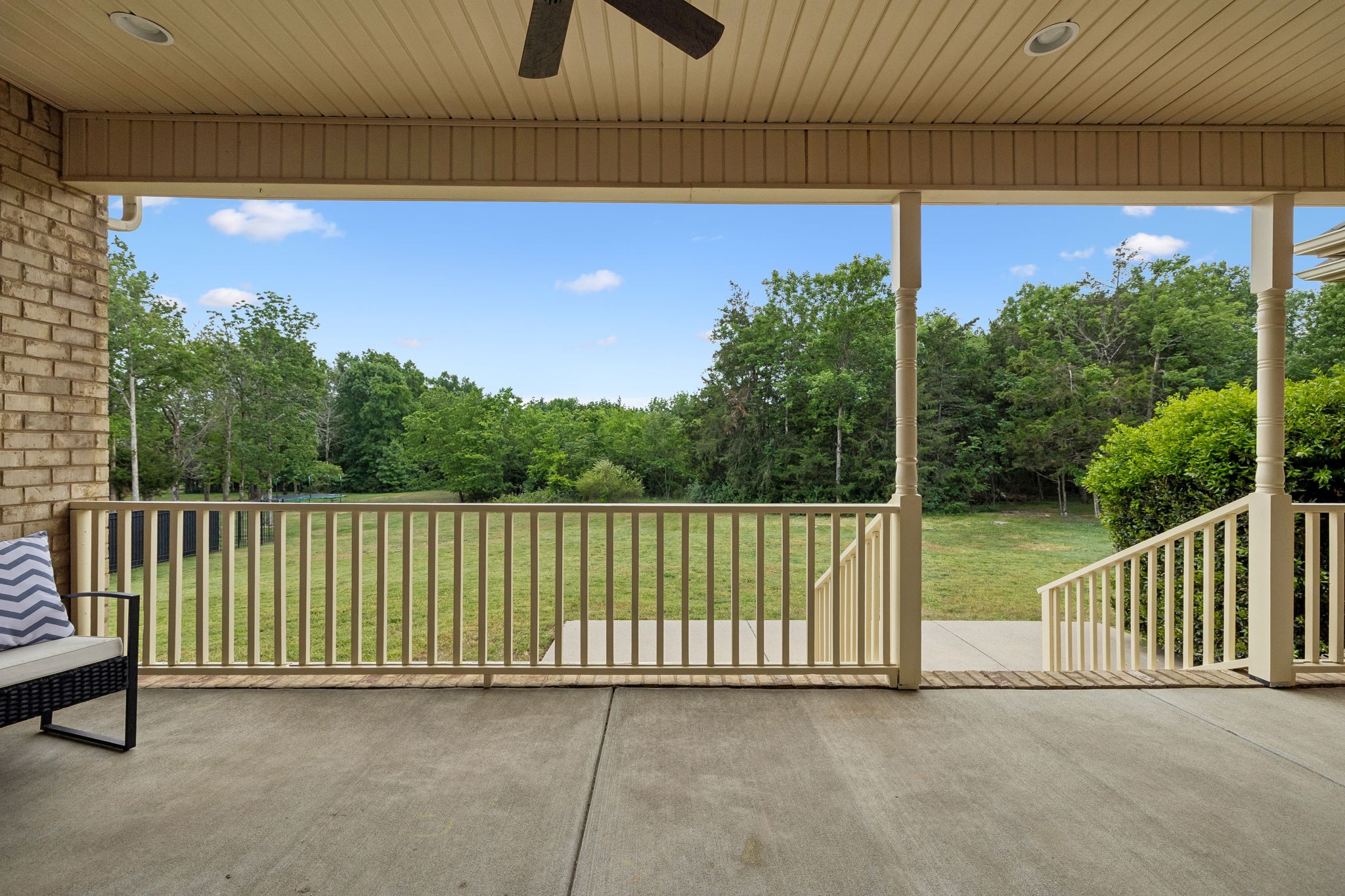 5401 Stonewood Dr