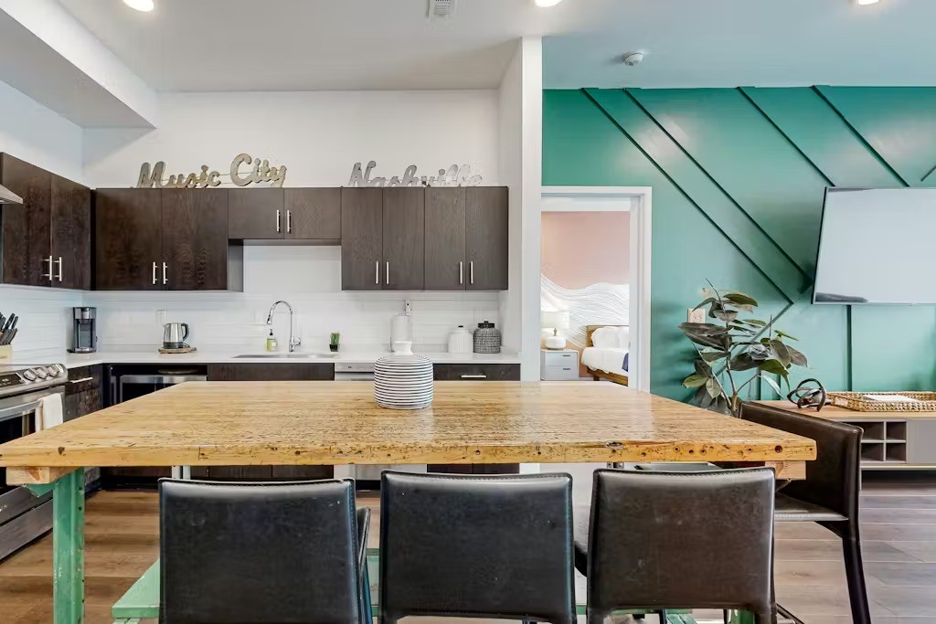 920 King Hollands Ave Unit: 114