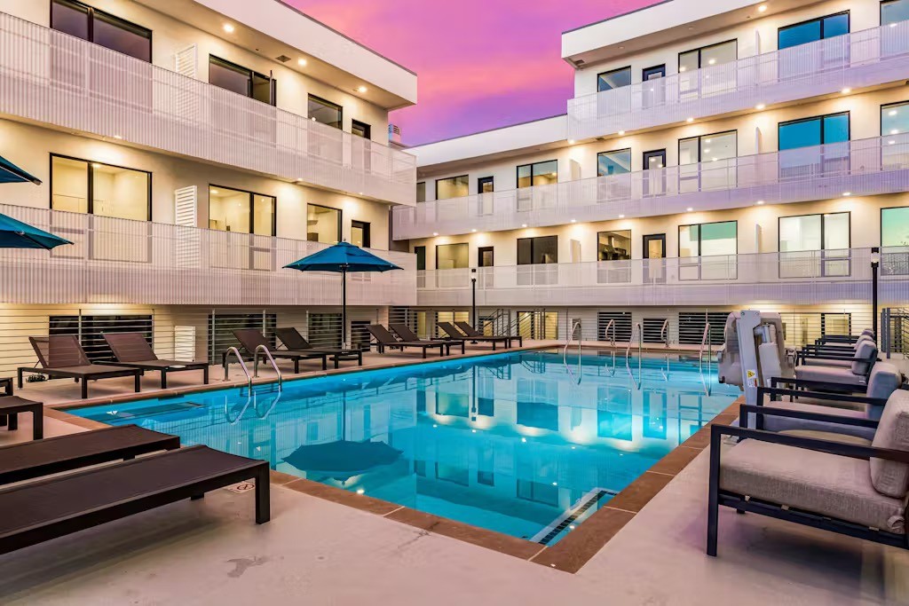 920 King Hollands Ave Unit: 114