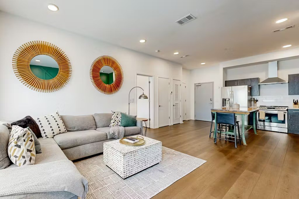 920 King Hollands Ave Unit: 114