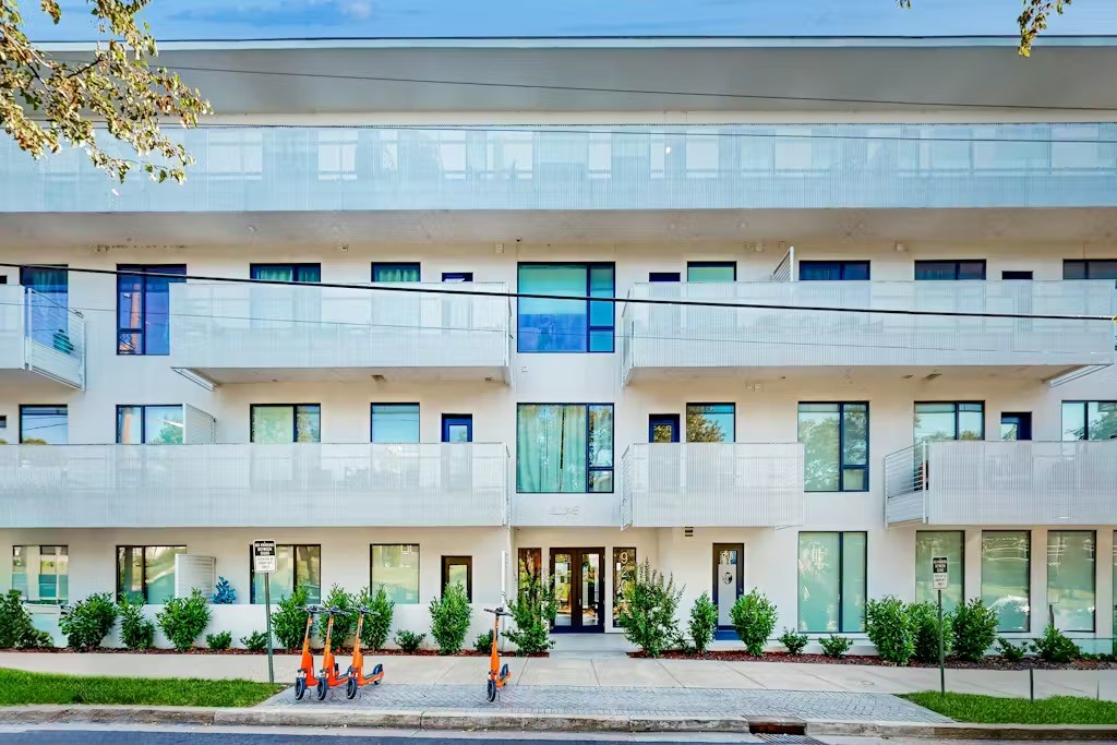 920 King Hollands Ave Unit: 114