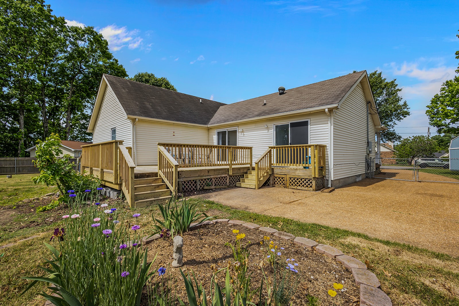 505 Jacksons Hill Ct