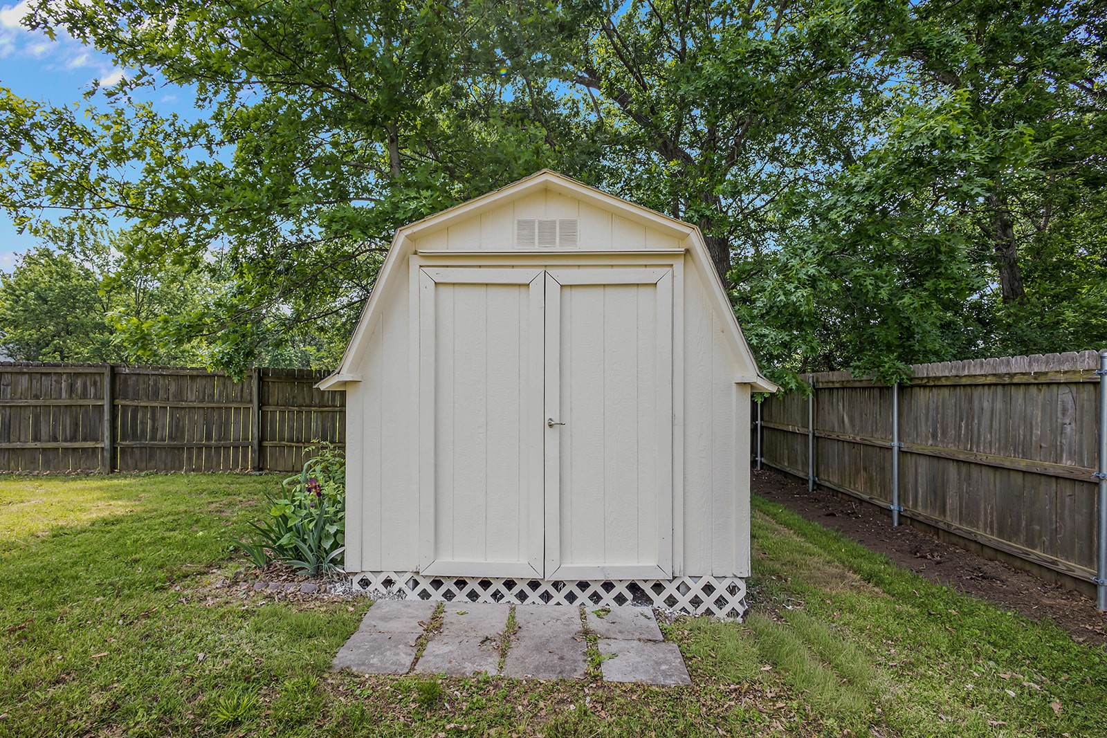 505 Jacksons Hill Ct