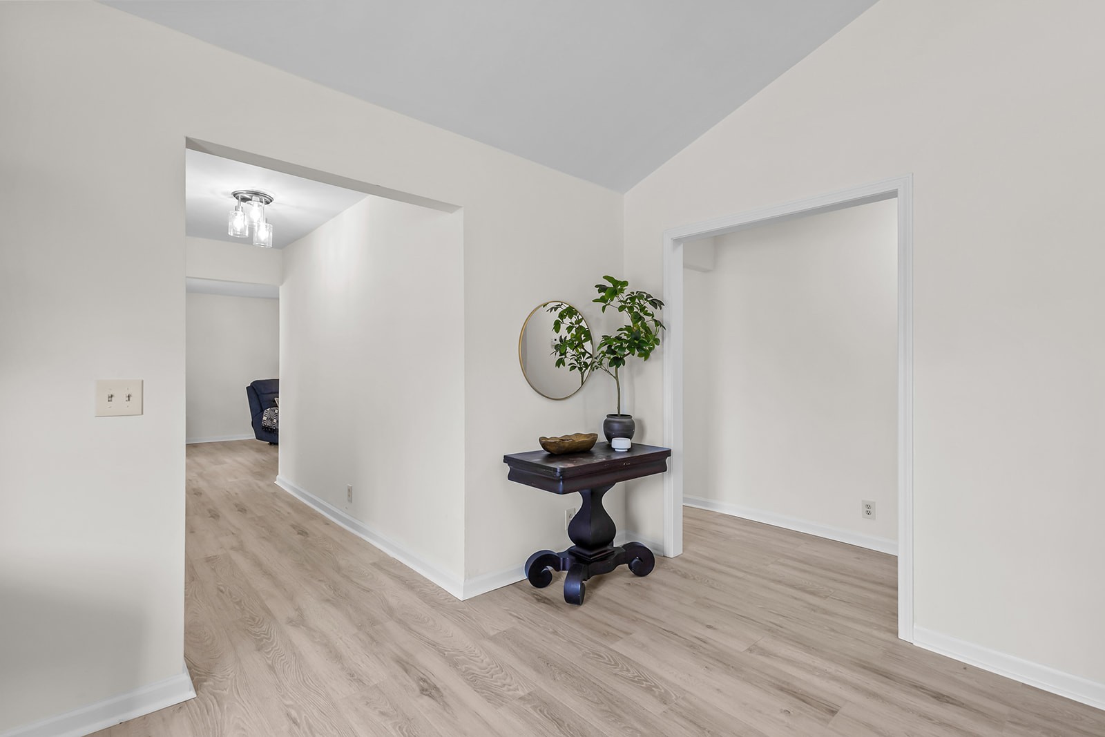 505 Jacksons Hill Ct