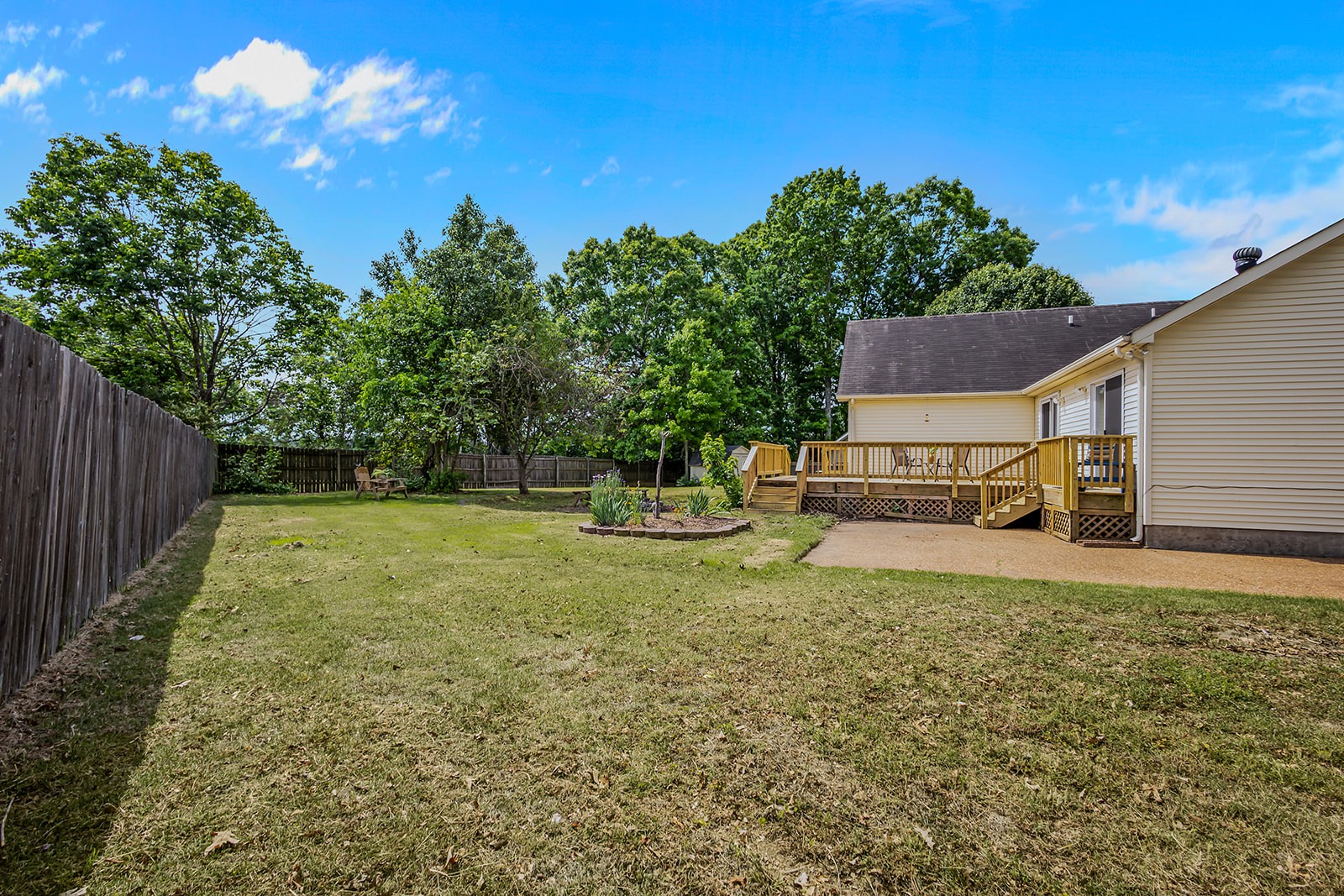 505 Jacksons Hill Ct