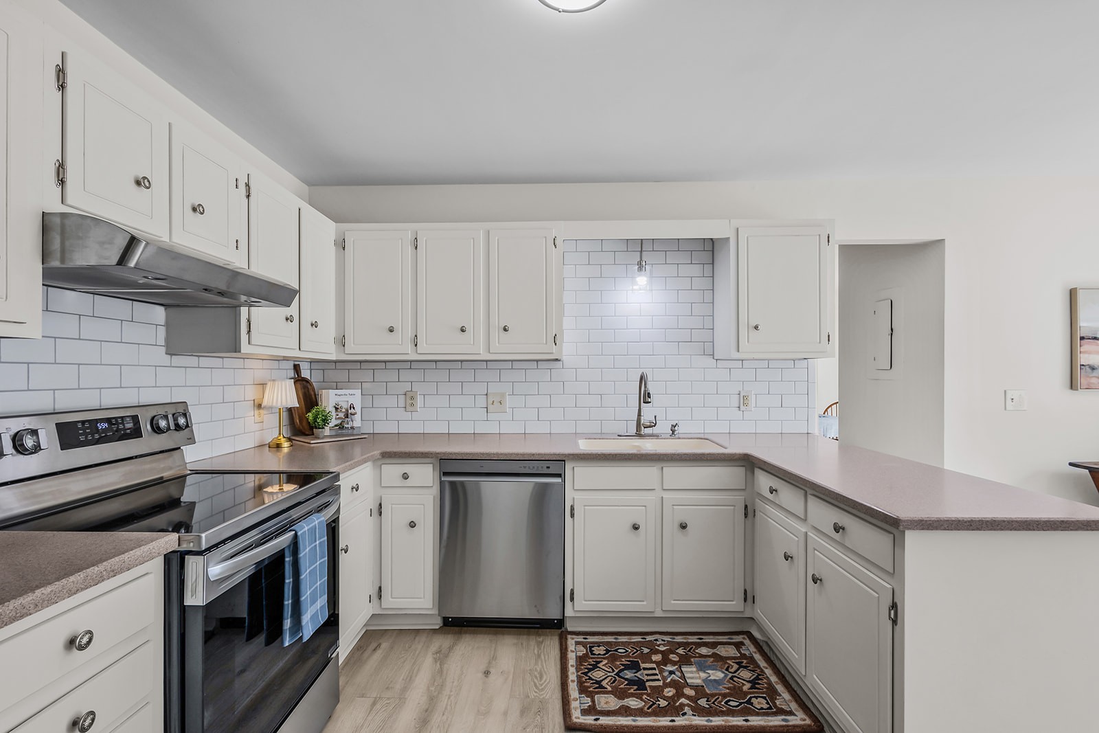 505 Jacksons Hill Ct