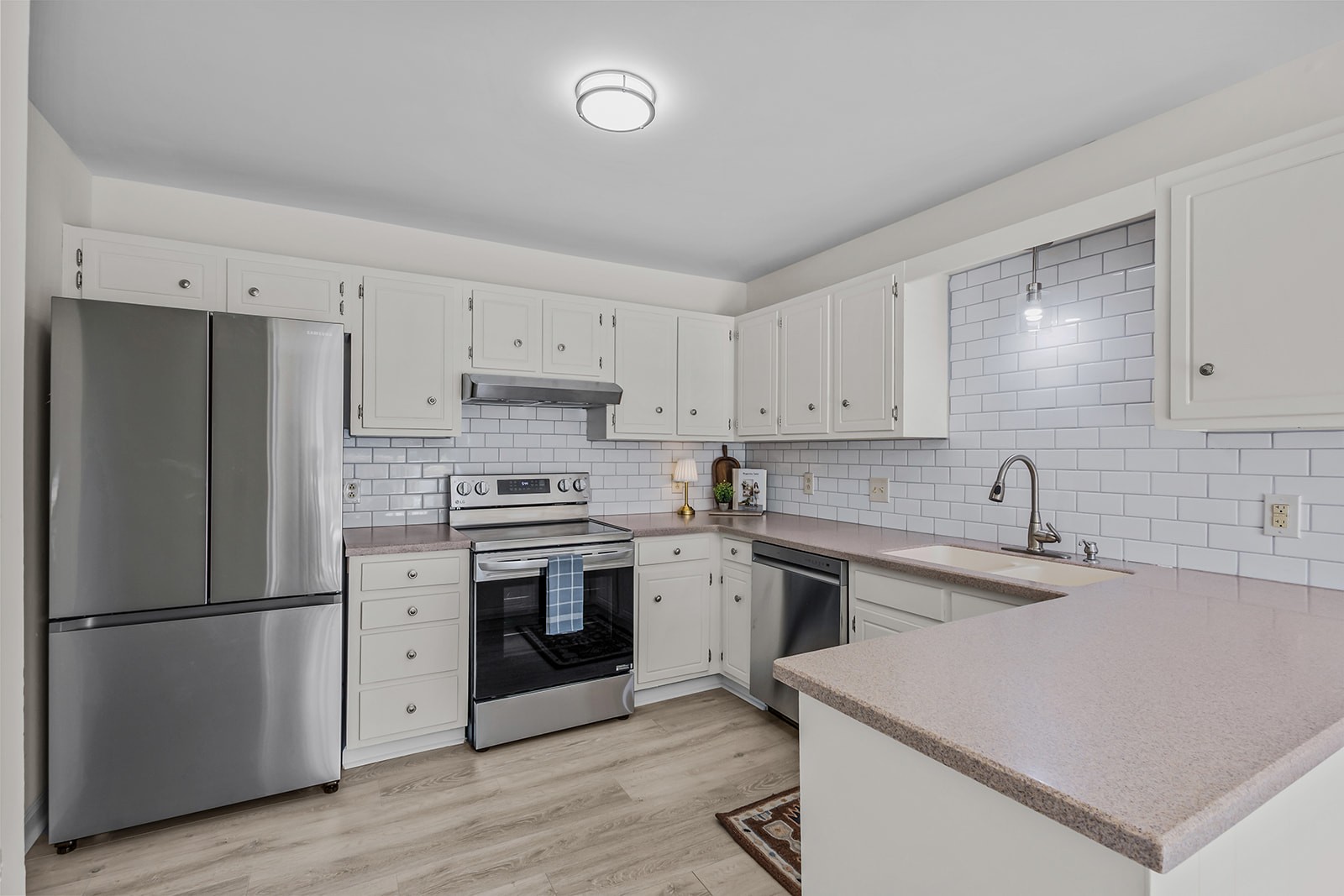 505 Jacksons Hill Ct