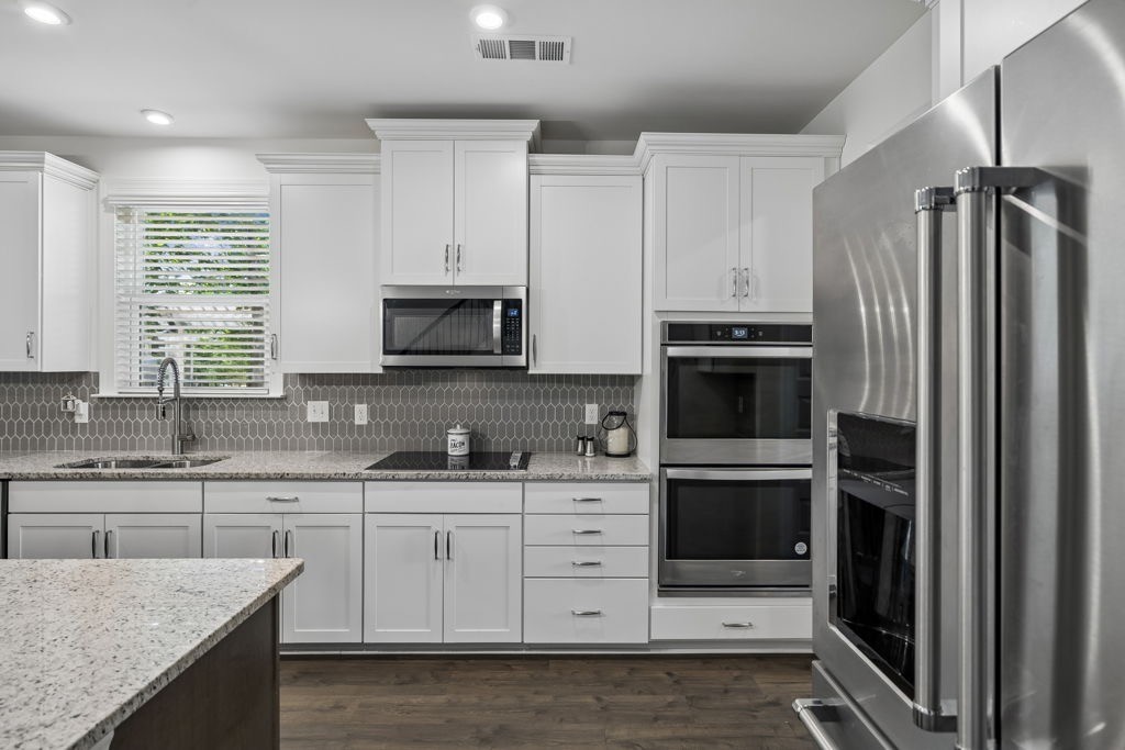 3033 Pomoa Pl