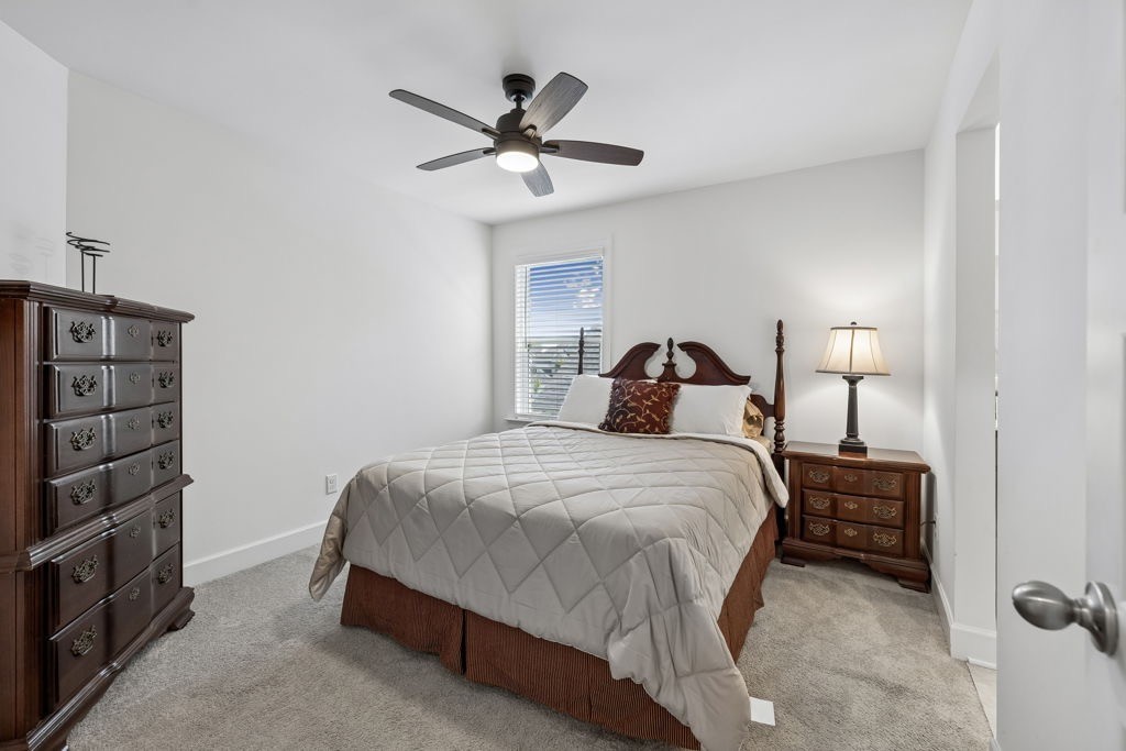 3033 Pomoa Pl