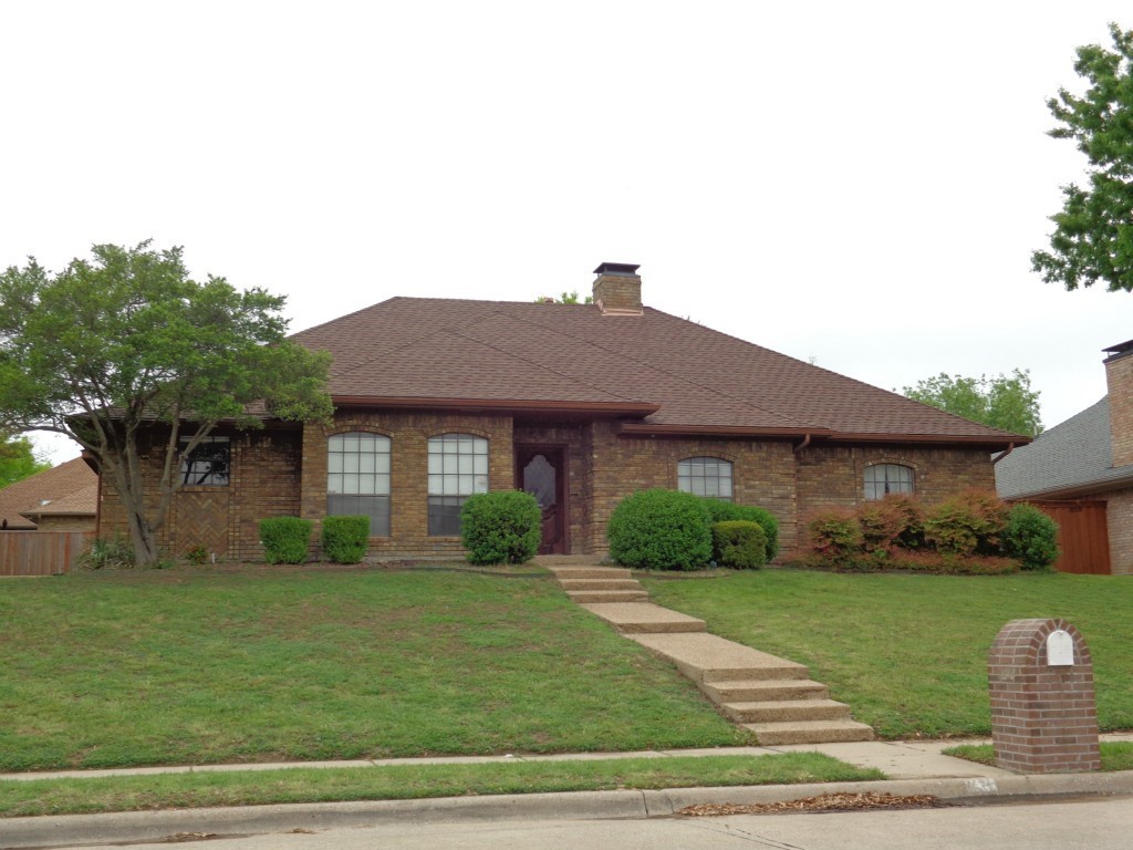 2424 San Gabriel Drive