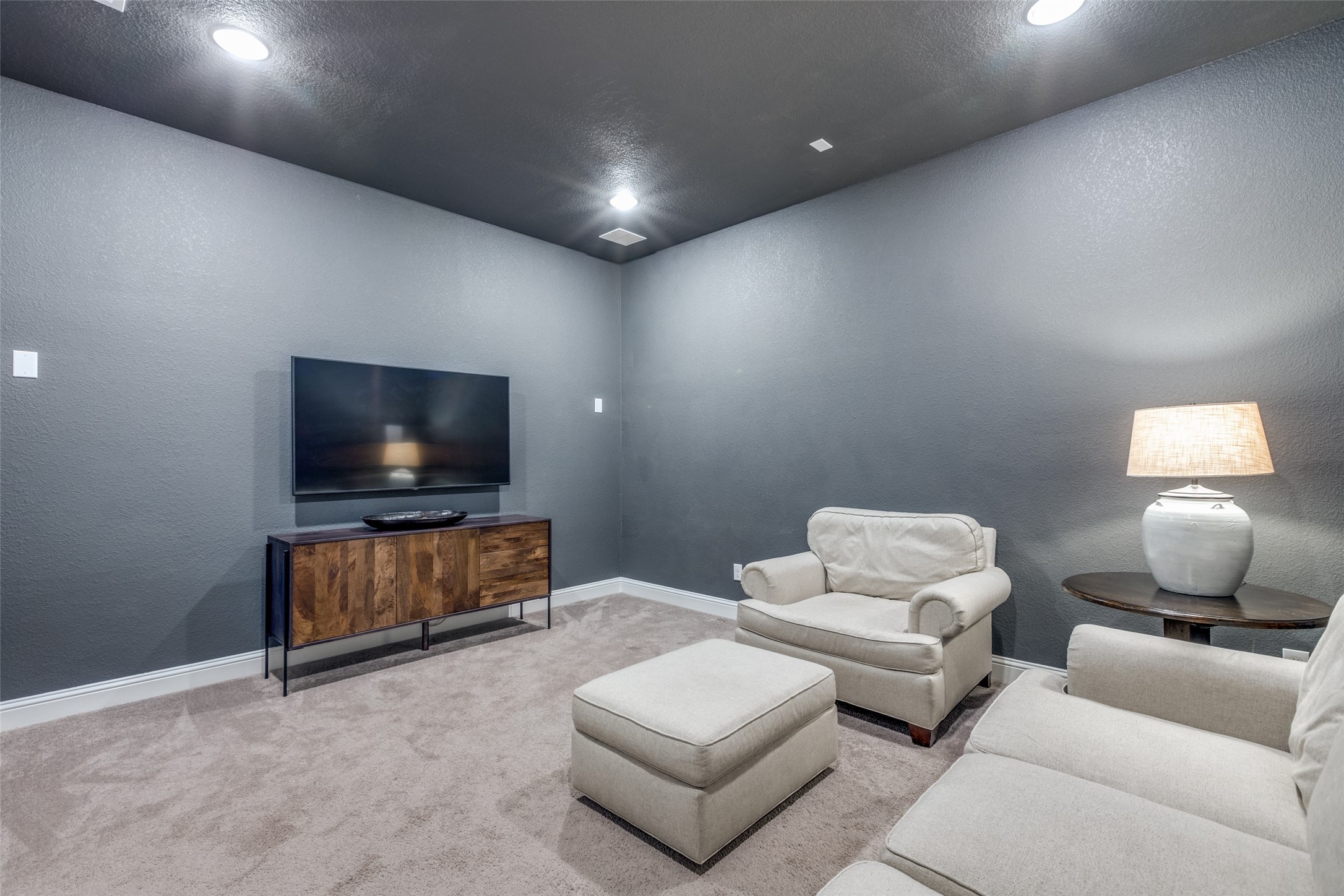 2621 Eclipse Place