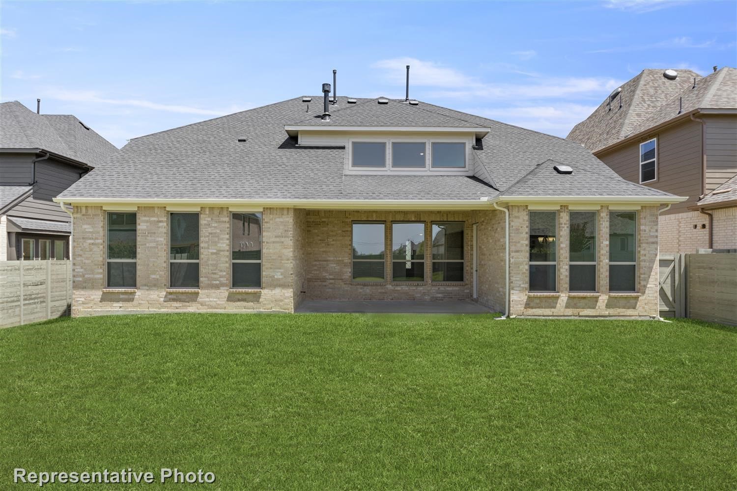 2413 Royal Dove Lane