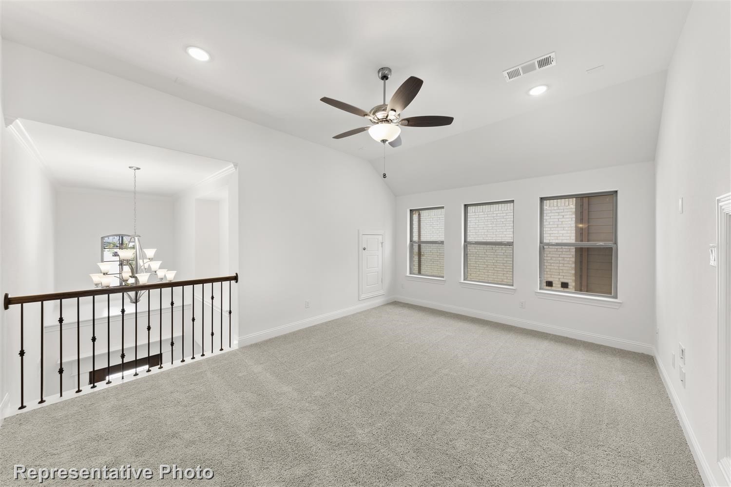 2413 Royal Dove Lane