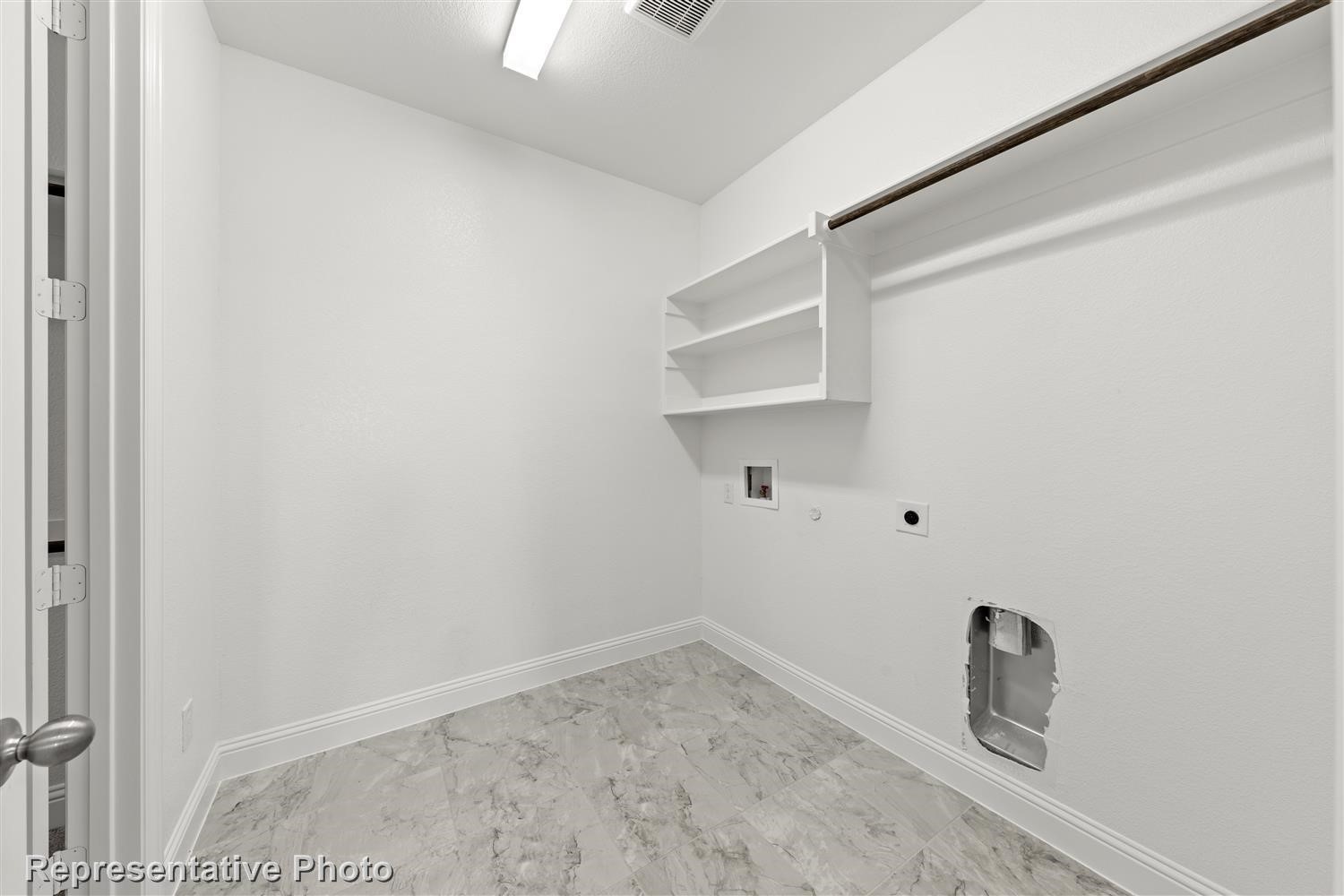 2413 Royal Dove Lane