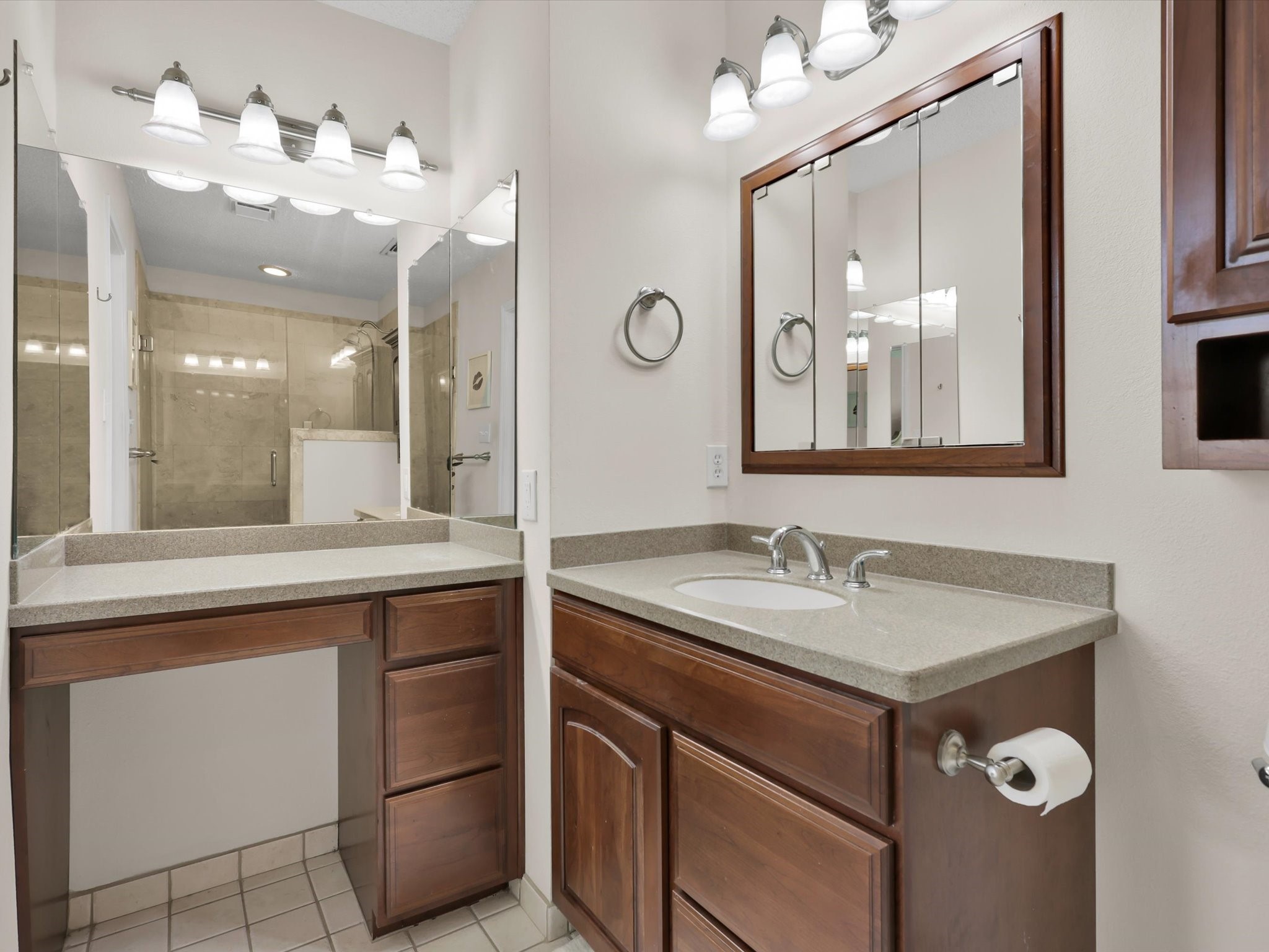 416 Santa Fe Trail 102