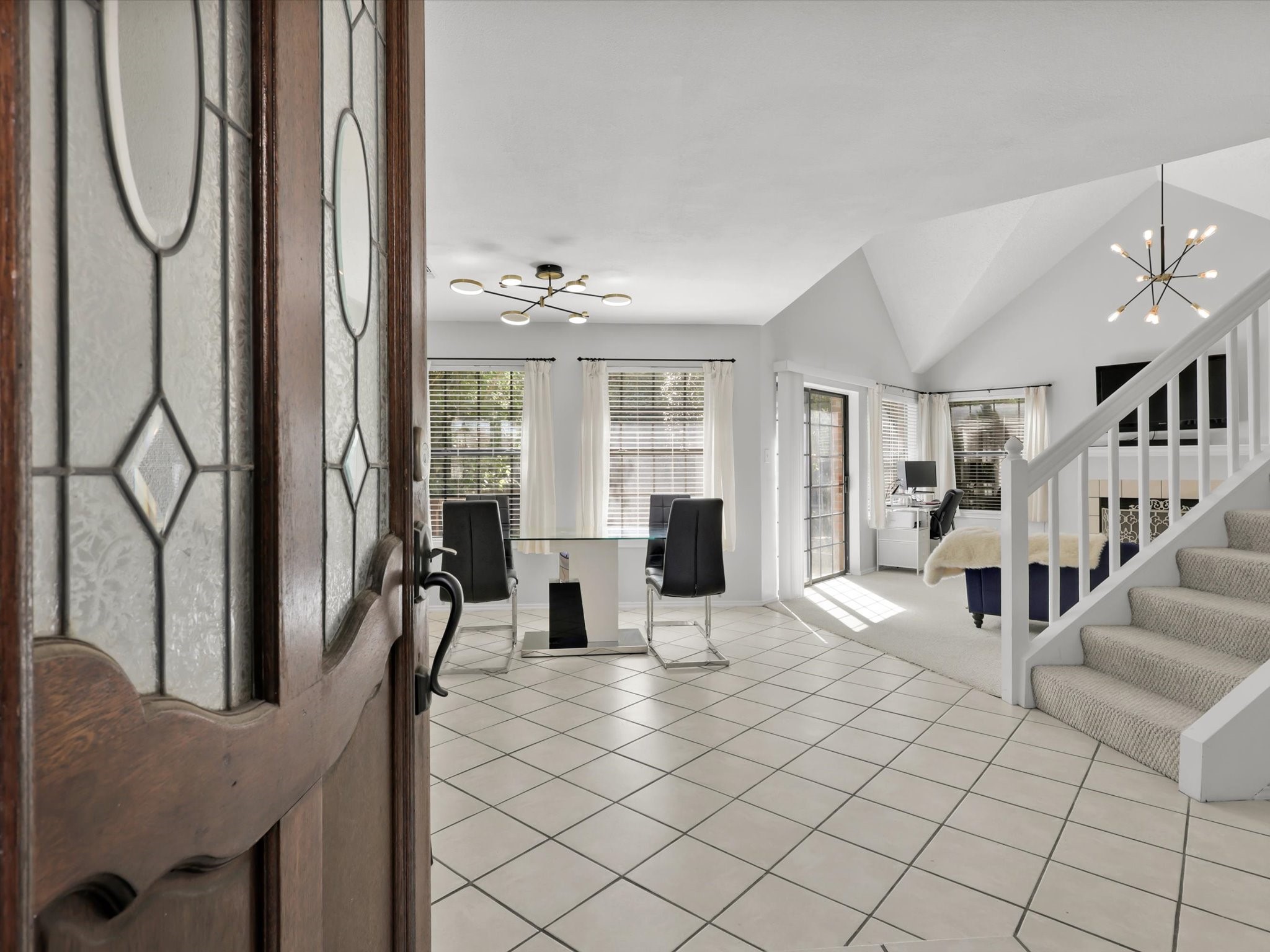 416 Santa Fe Trail 102