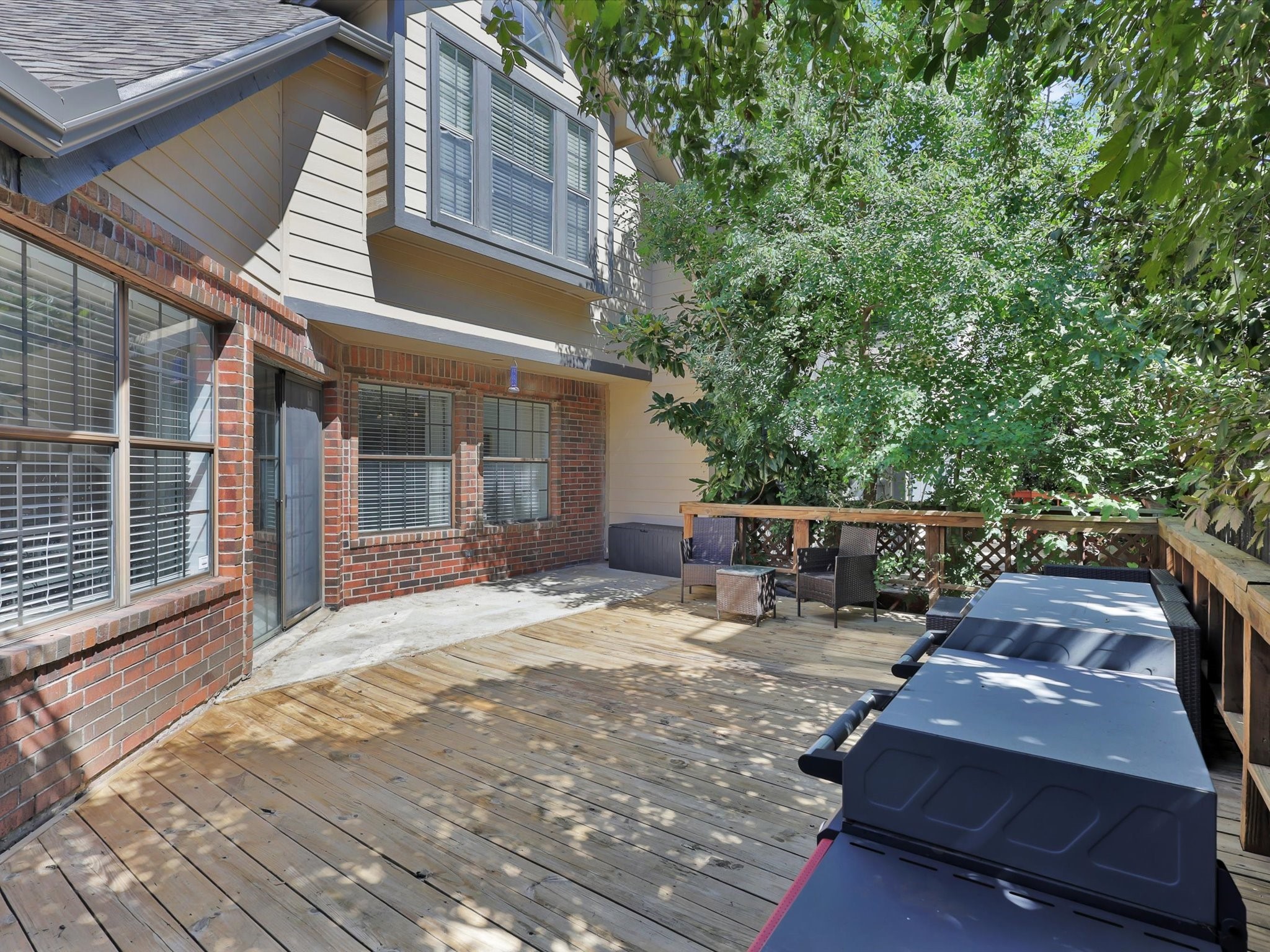 416 Santa Fe Trail 102