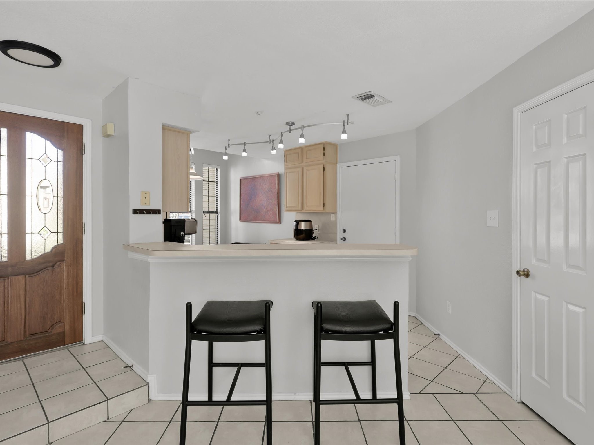 416 Santa Fe Trail 102