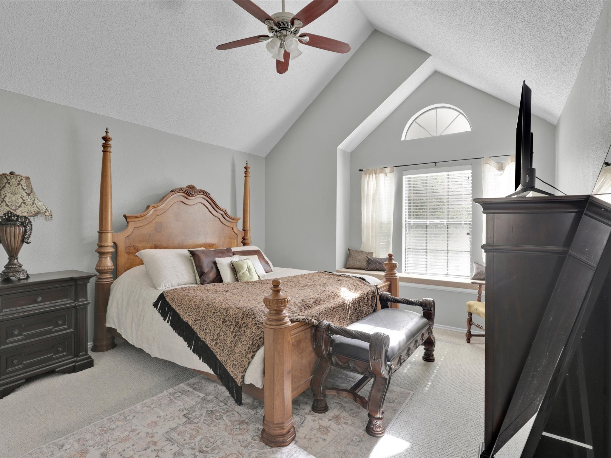 416 Santa Fe Trail 102
