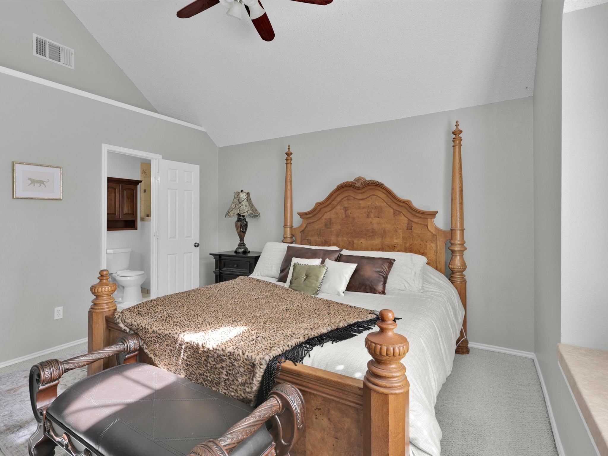 416 Santa Fe Trail 102