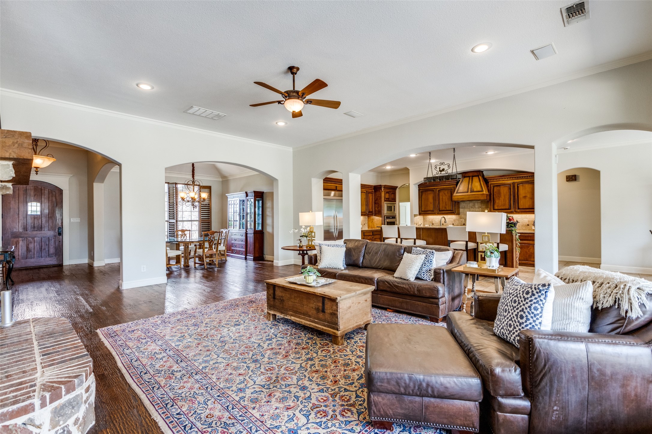 6590 Lark Circle