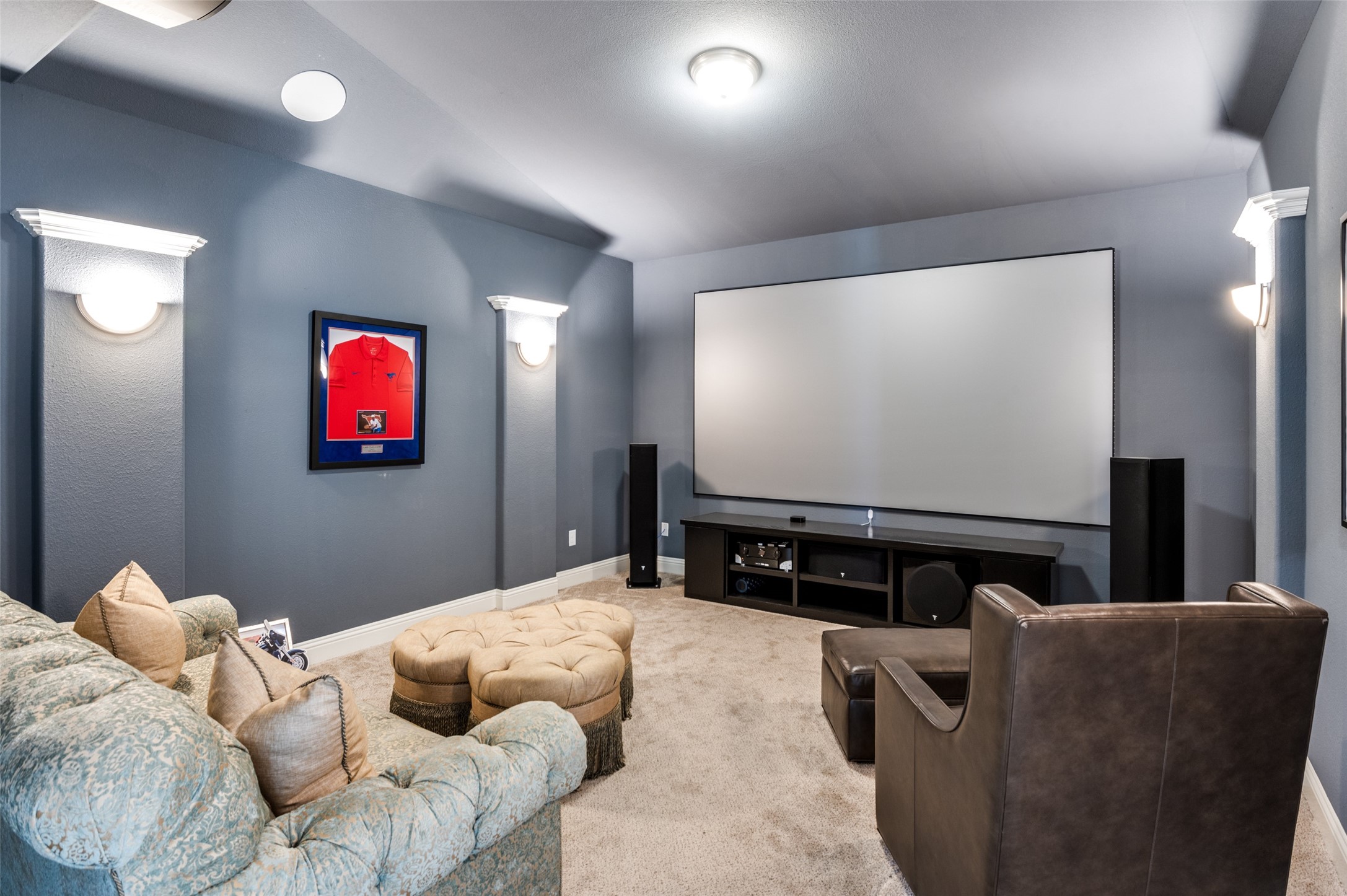 2813 Maverick Way