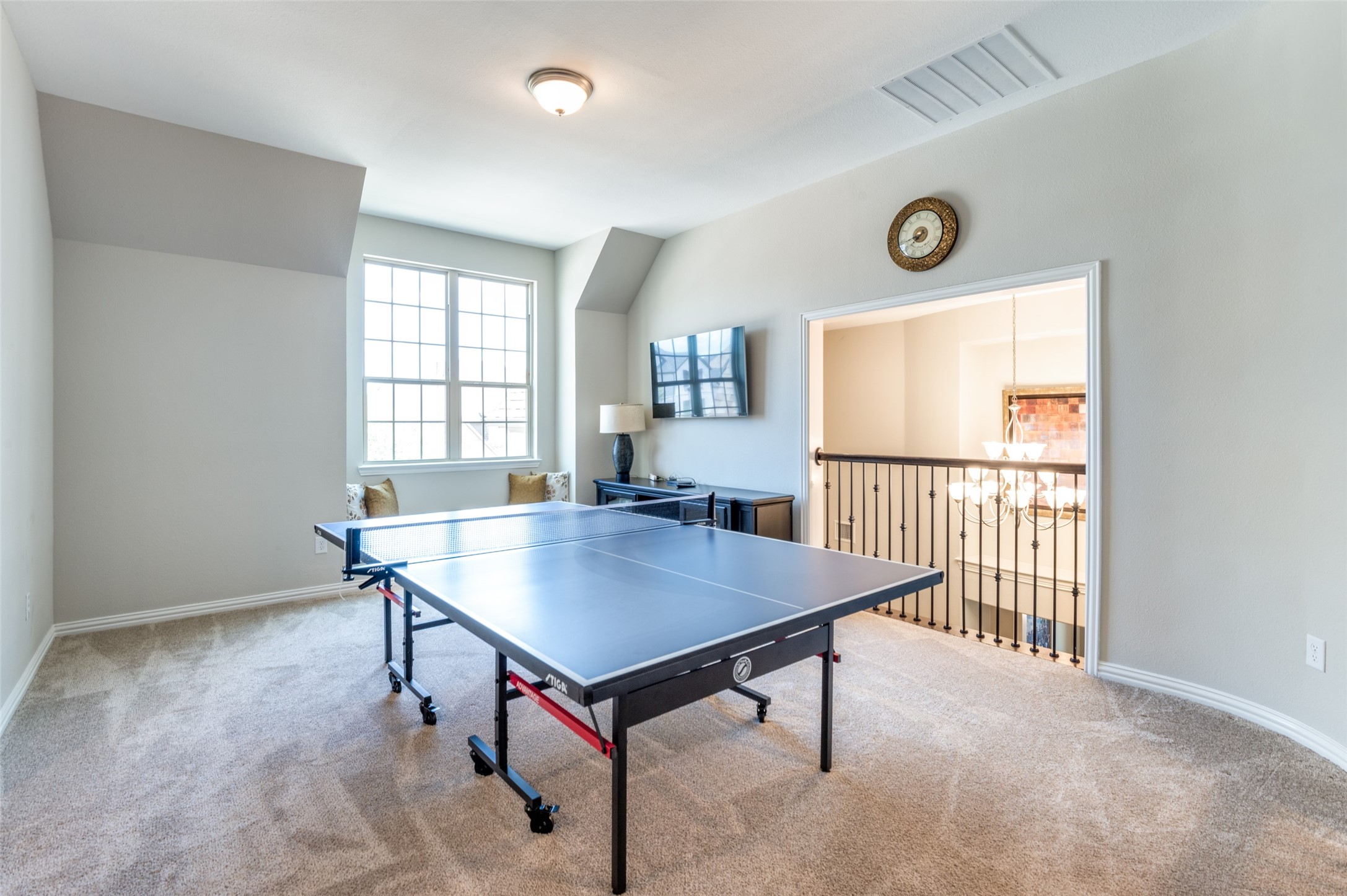 2813 Maverick Way