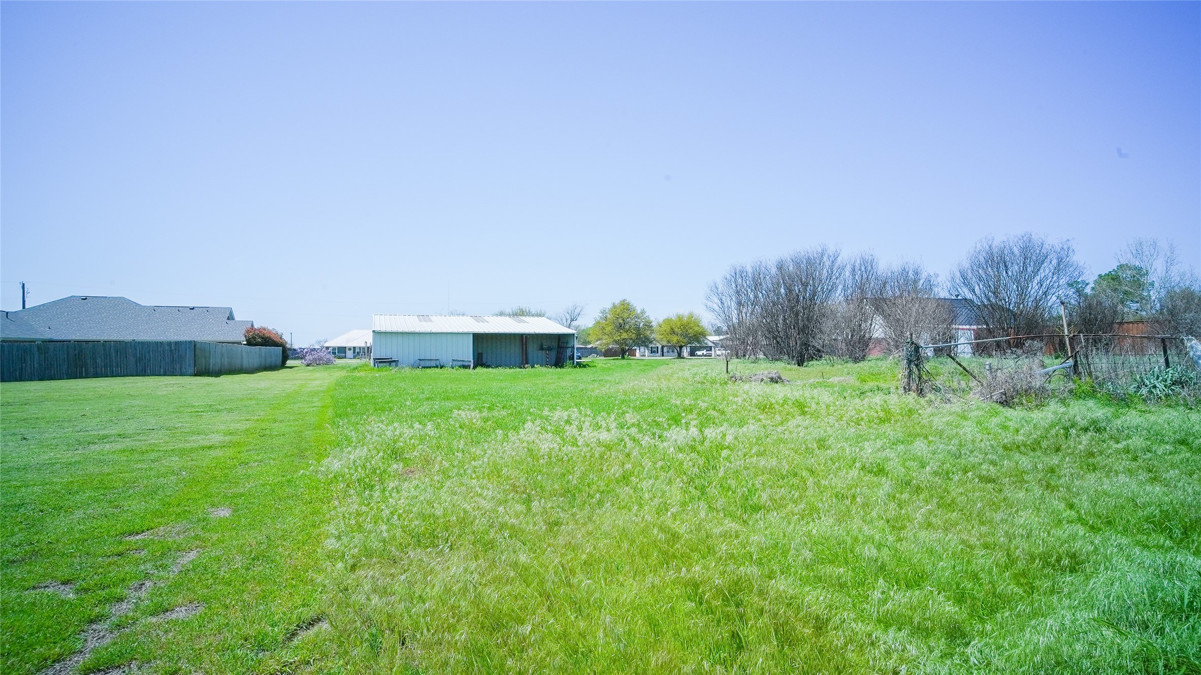 Lot 10 S Broadway Street