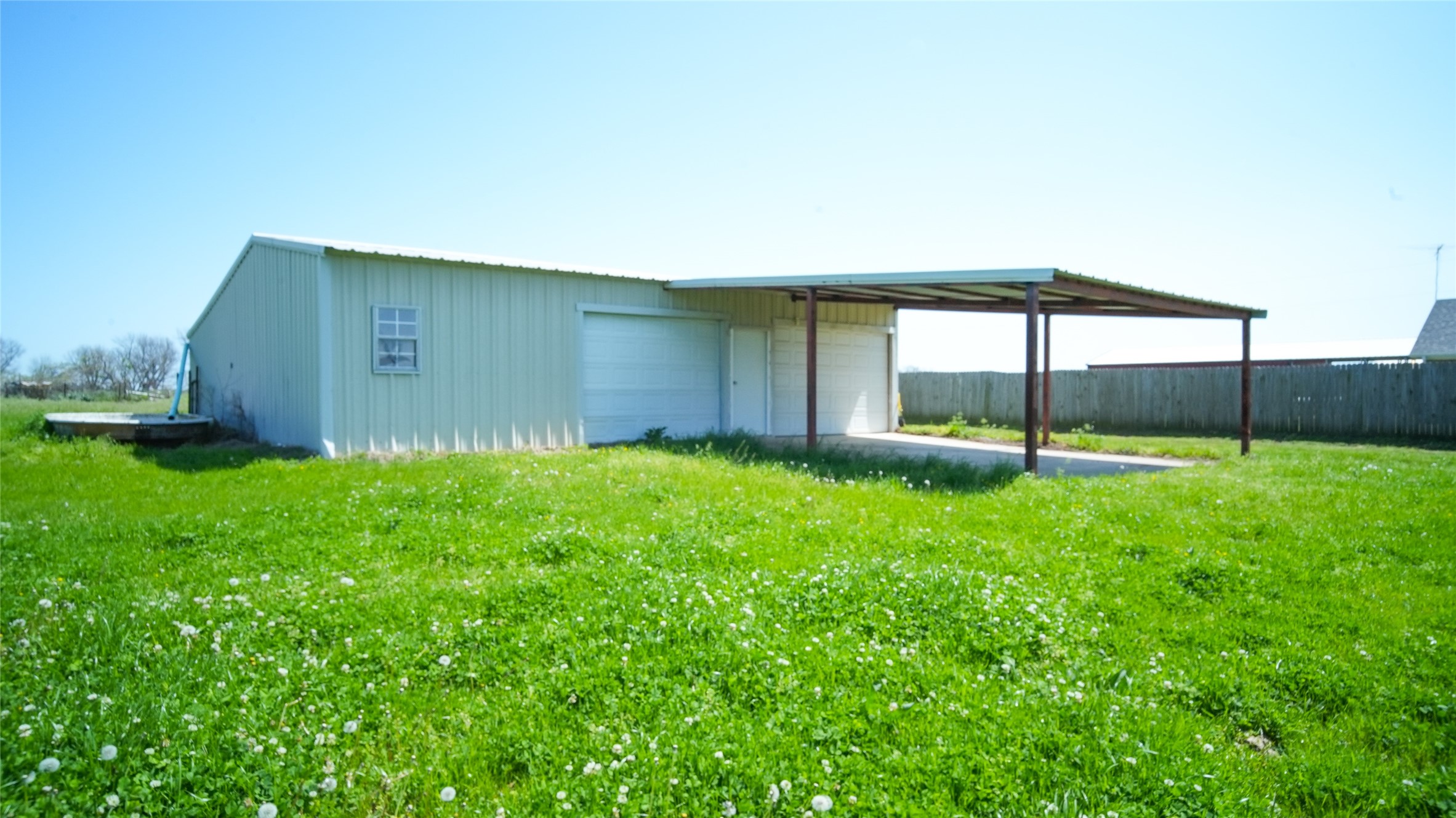 Lot 10 S Broadway Street
